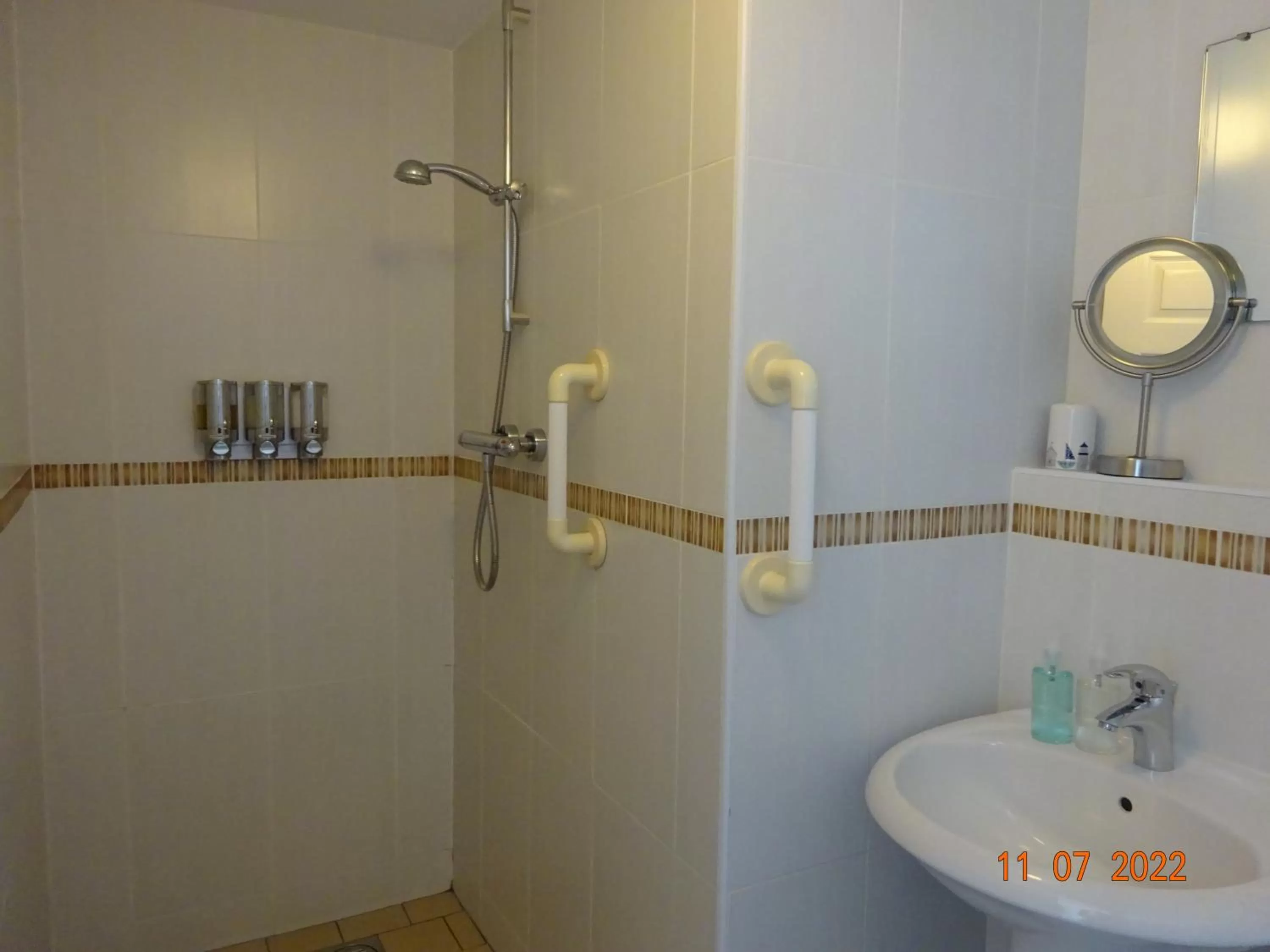 Shower in Sterling Bed & Breakfast