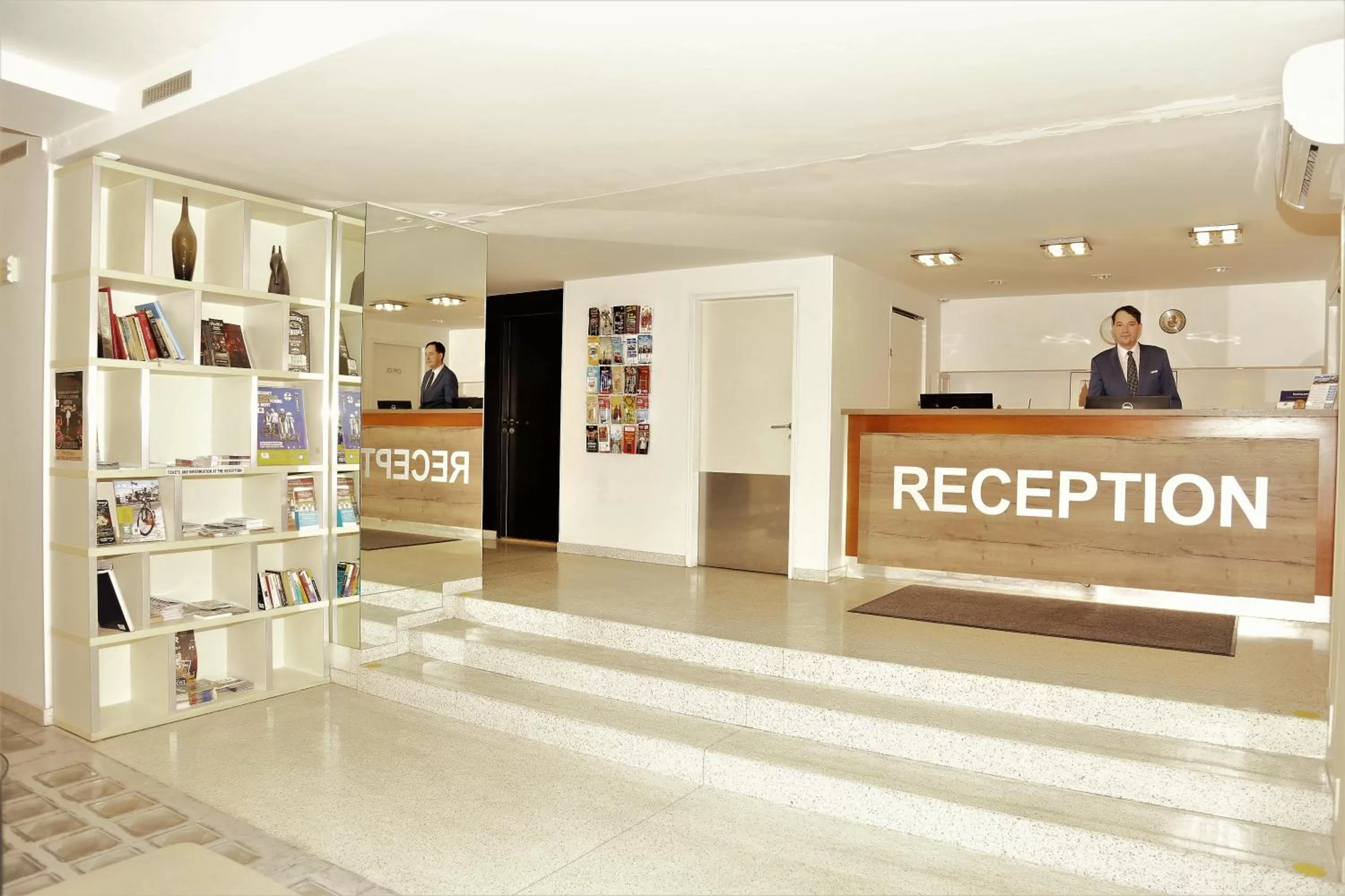 Lobby or reception in Akcent hotel