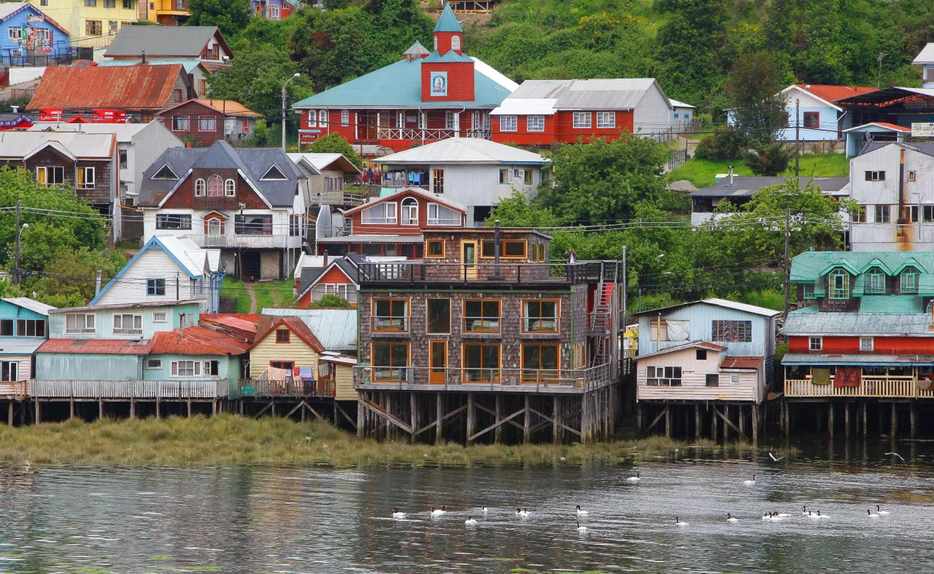 Facade/entrance, Bird's-eye View in Palafito 1326 Hotel Boutique Chiloé