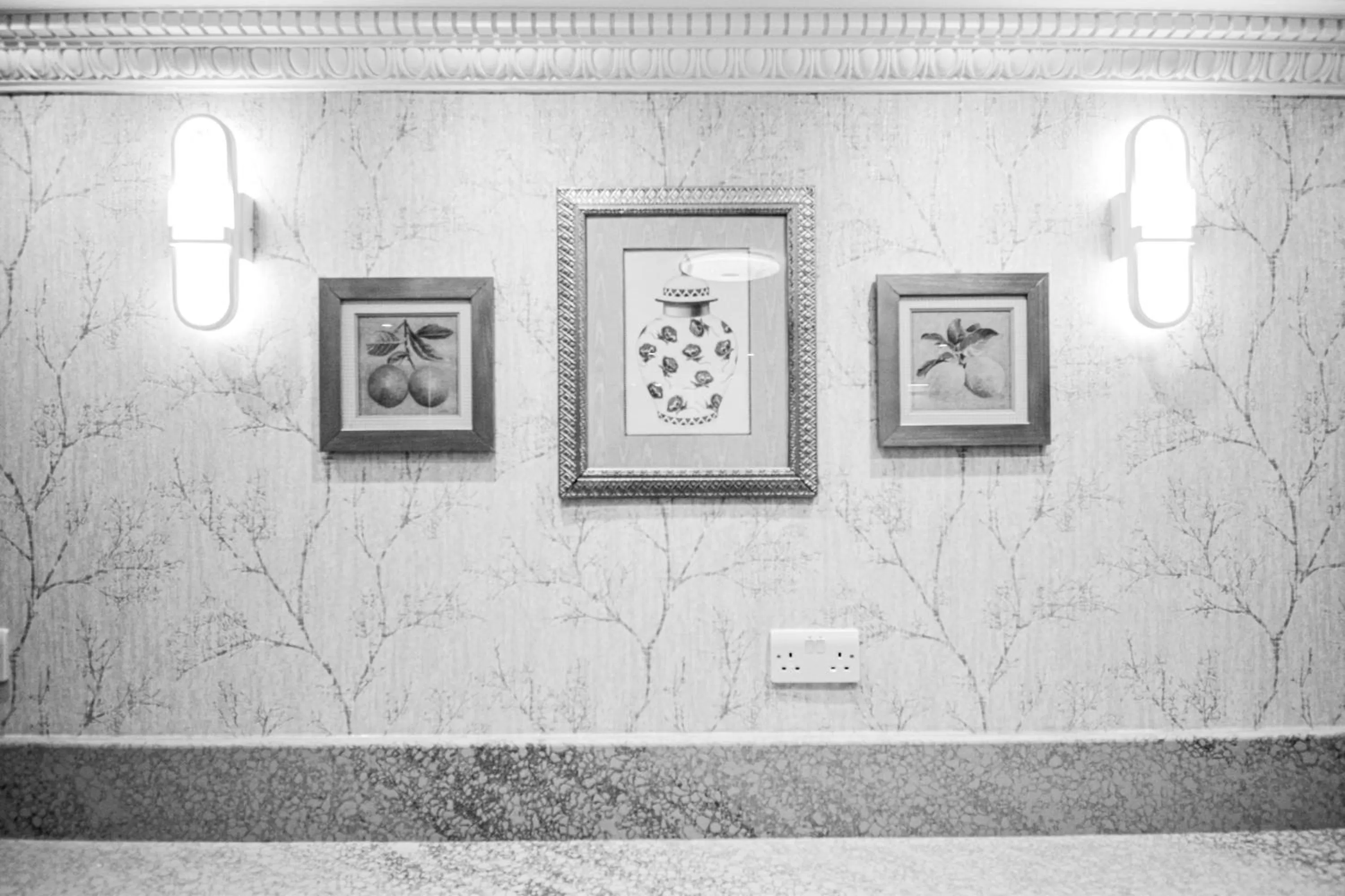 Pembridge Palace Hotel