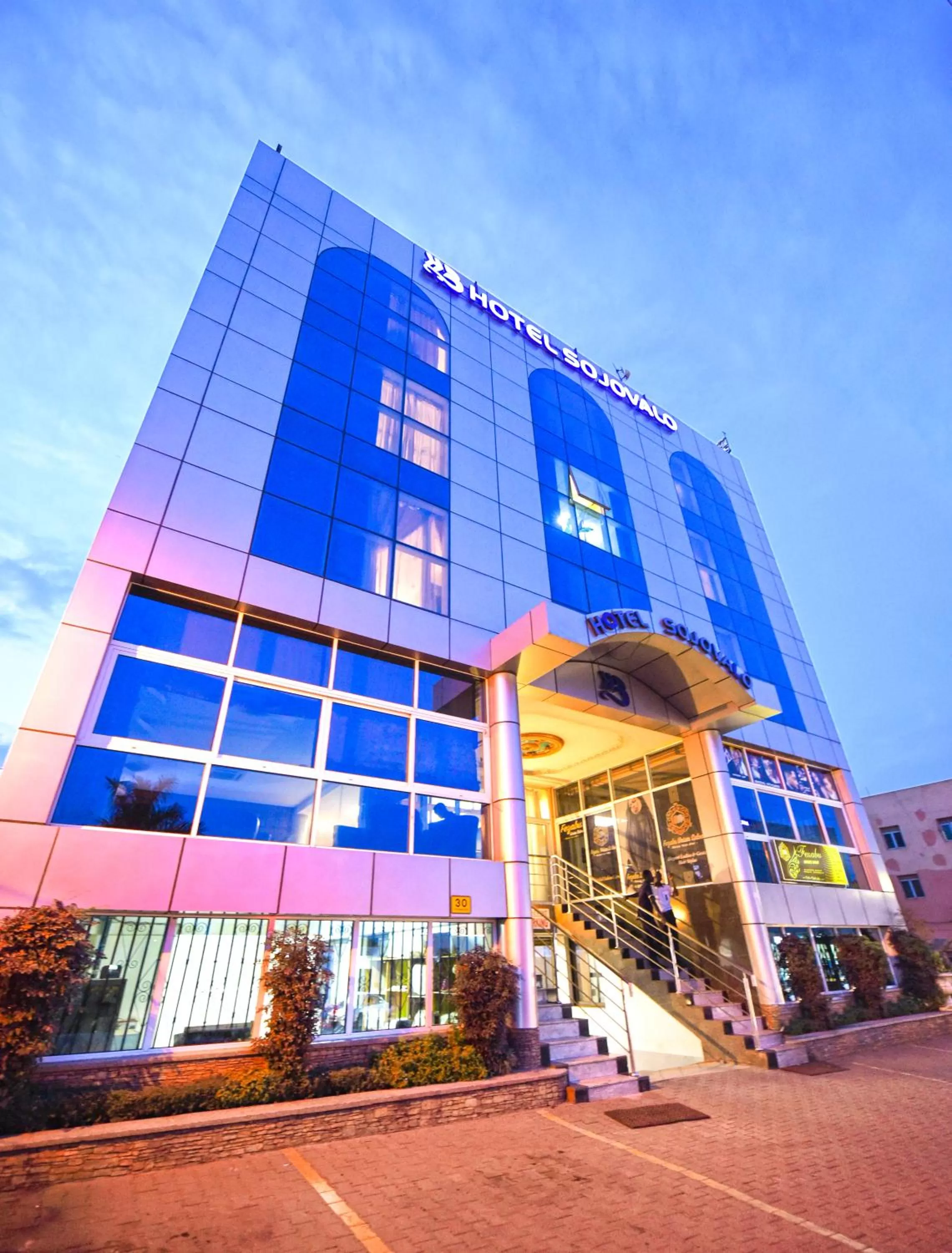 Property building in Hotel Sojovalo