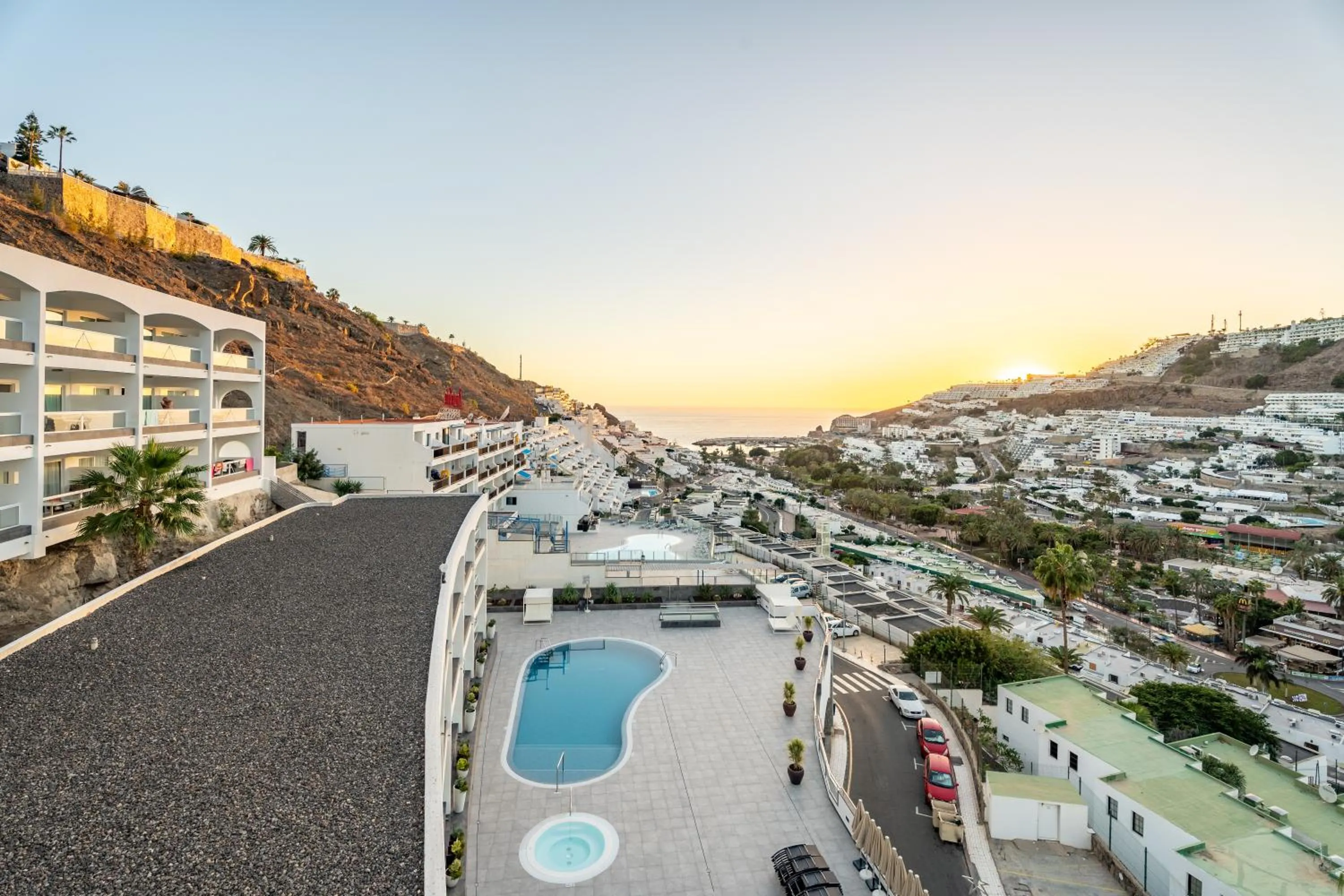 Natural landscape in Apartamentos Cabau Altair