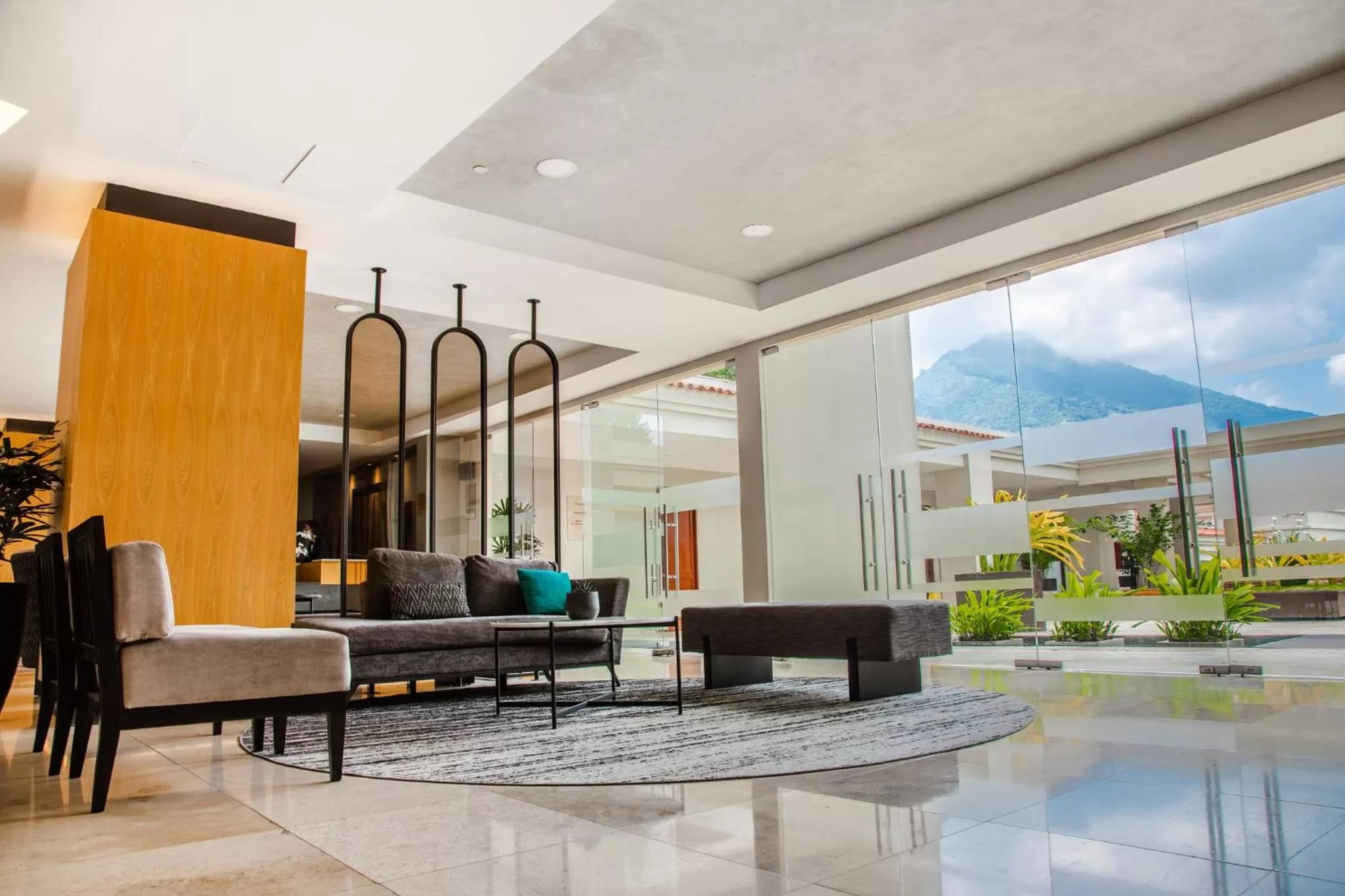 Lobby or reception in Hilton San Salvador