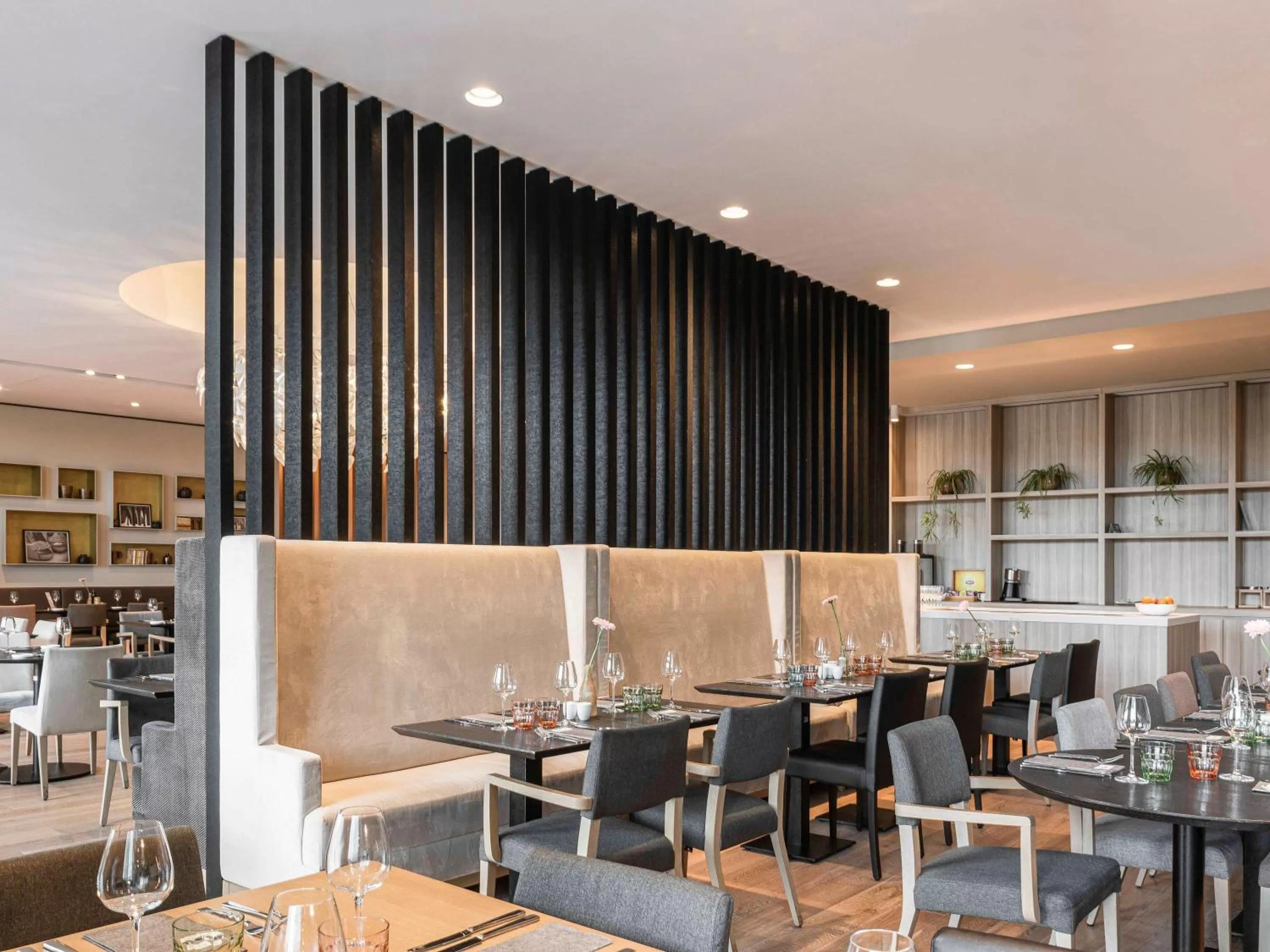 Restaurant/places to eat in C-Hotels Westwing