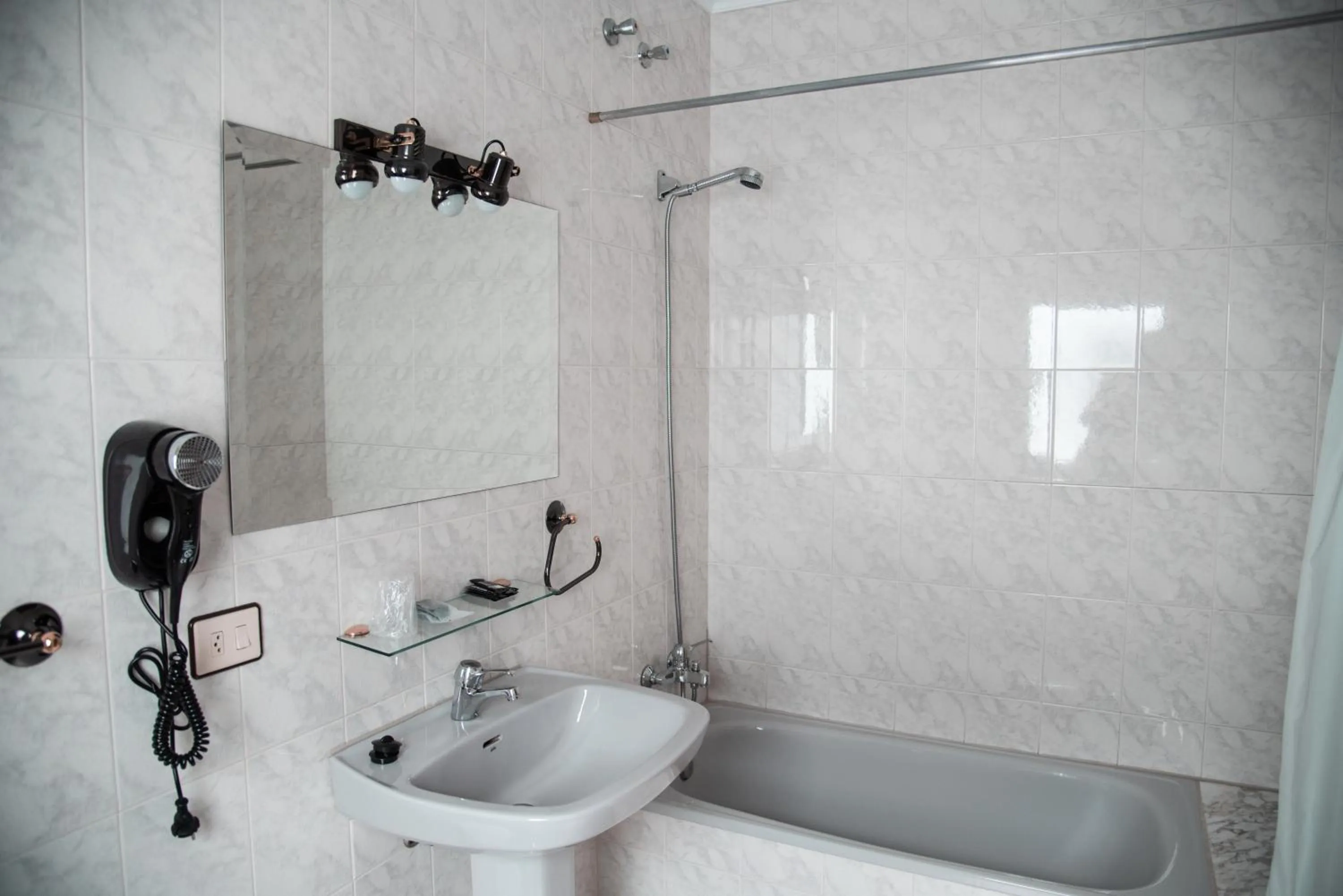 Bathroom in Hotel Los Olmos