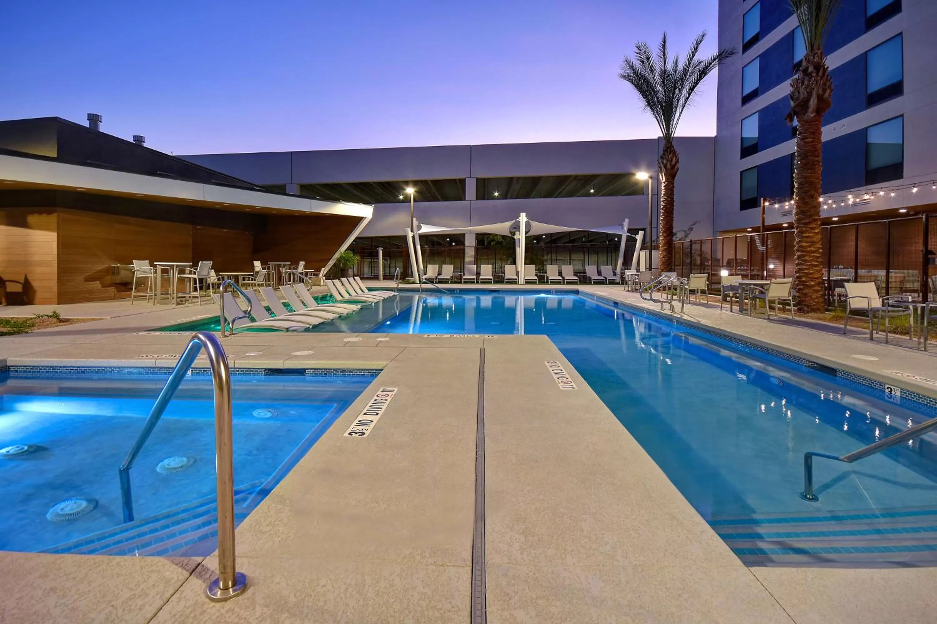 Swimming pool in Home2 Suites by Hilton Las Vegas Convention Center - No Resort Fee