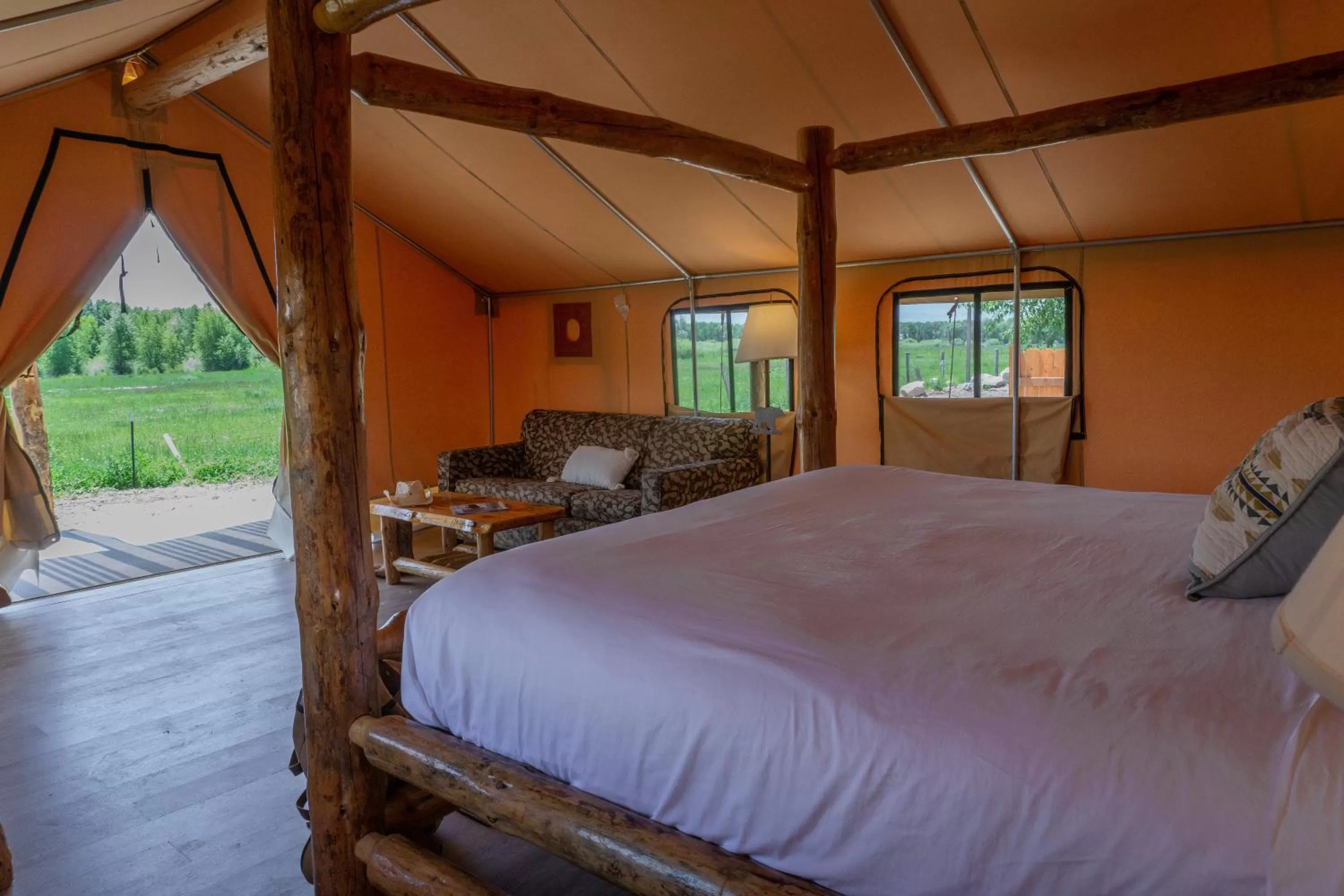 Bed in Teton Peaks Resort