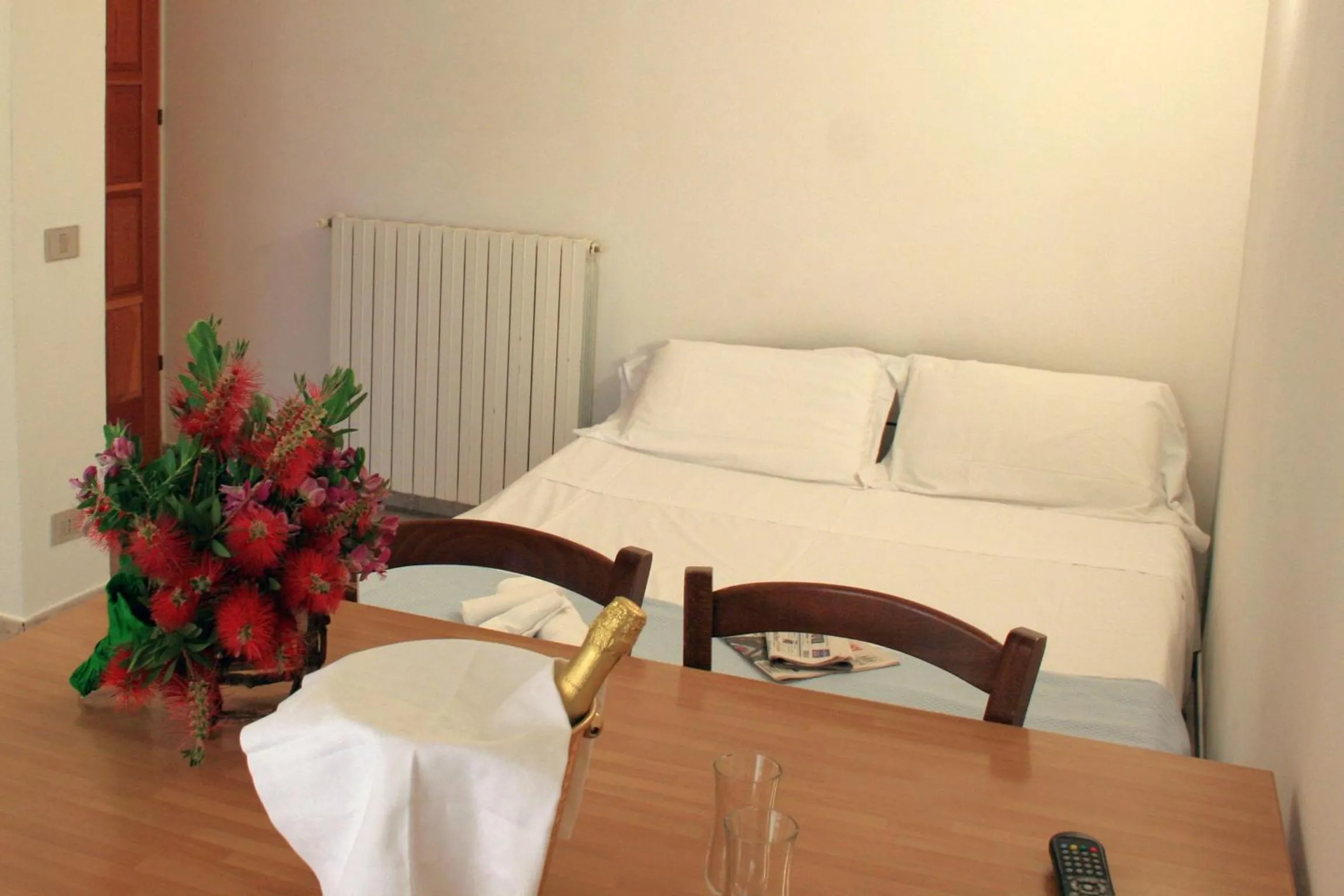 Photo of the whole room, Bed in Marina Manna Hotel and Club Village