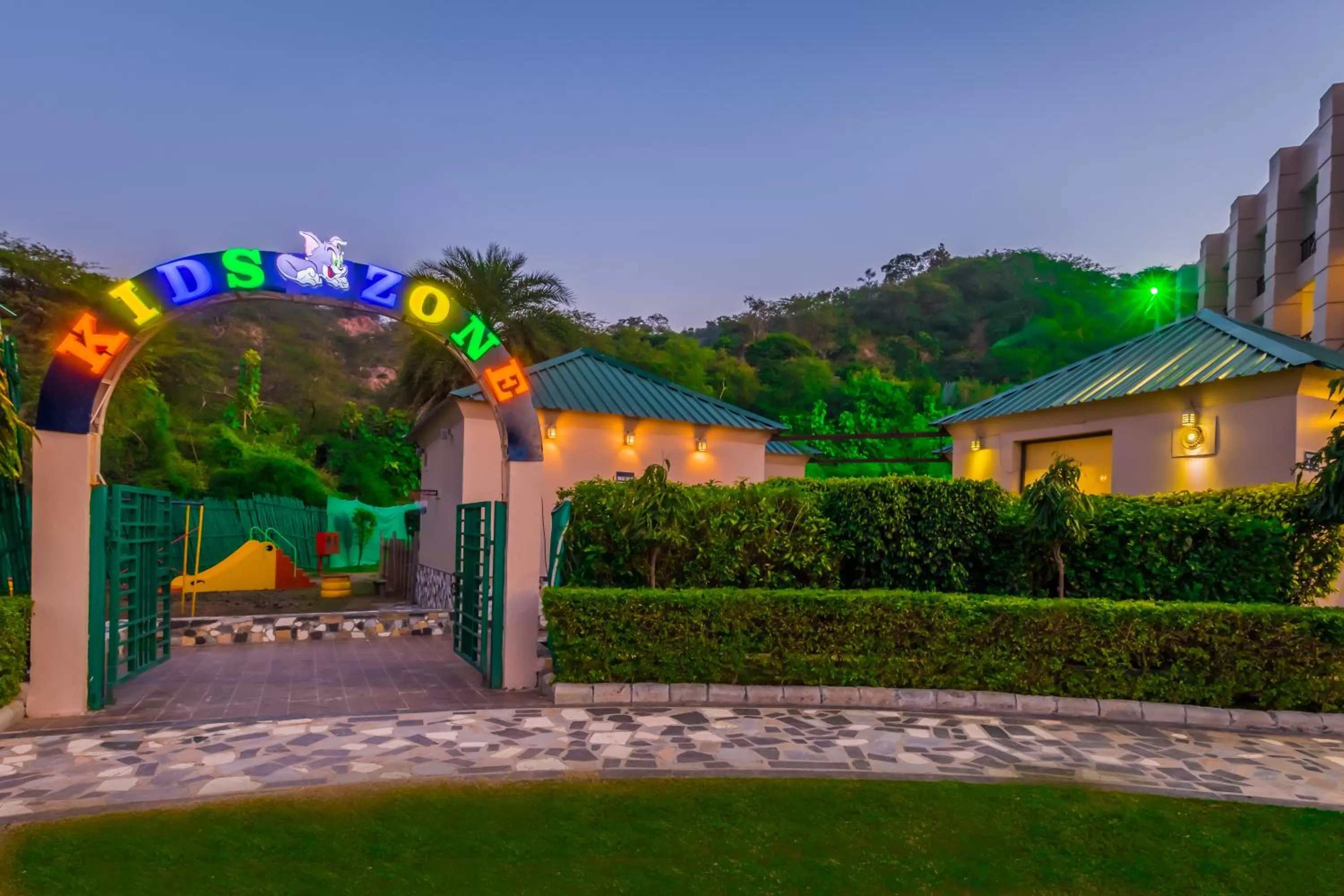 Garden in Golden Tulip Chandigarh, Panchkula