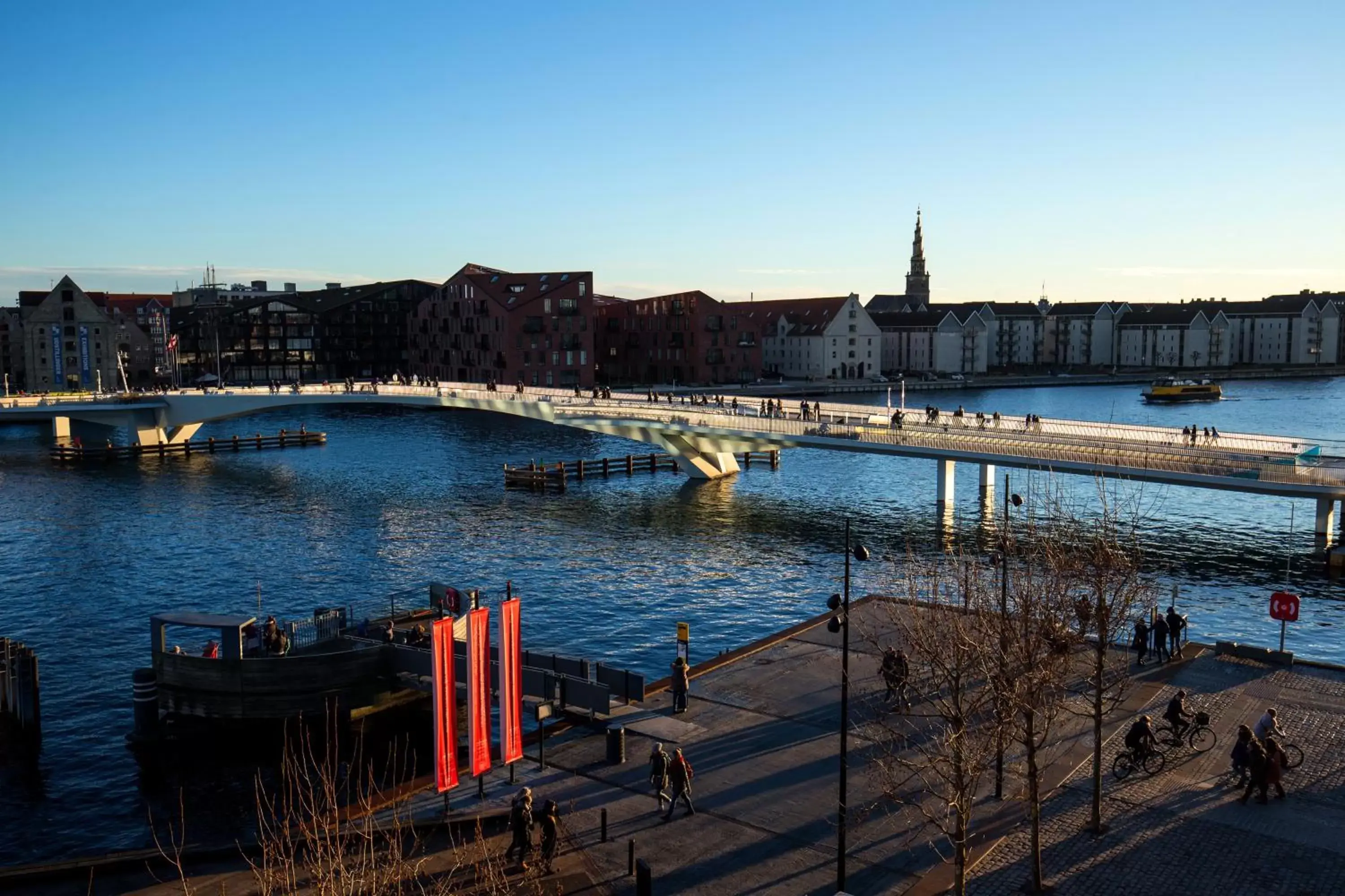 Deluxe Suite in 71 Nyhavn Hotel Deluxe Suite in 71 Nyhavn Hotel