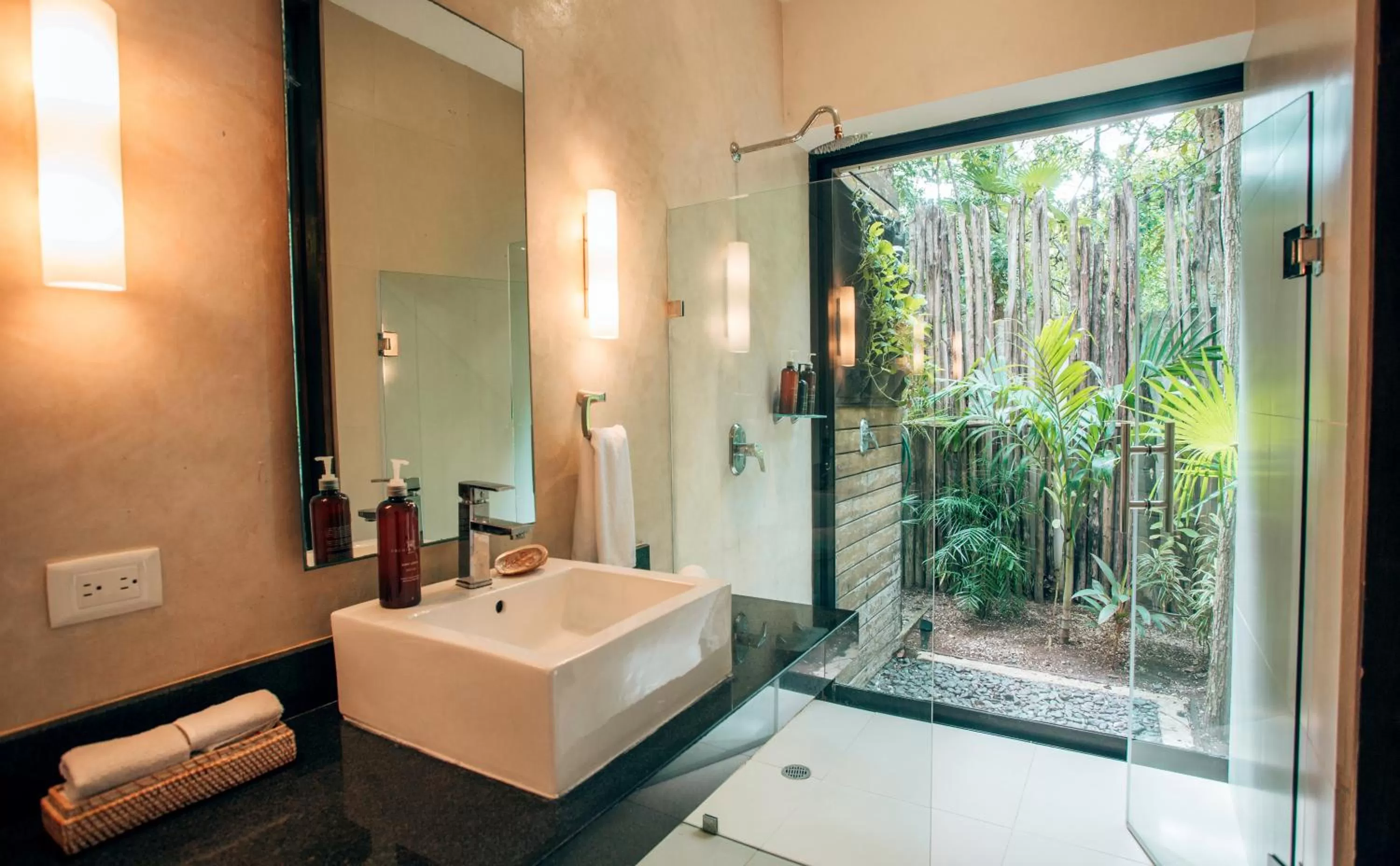 Bathroom in Orchid House Tulum Jungle