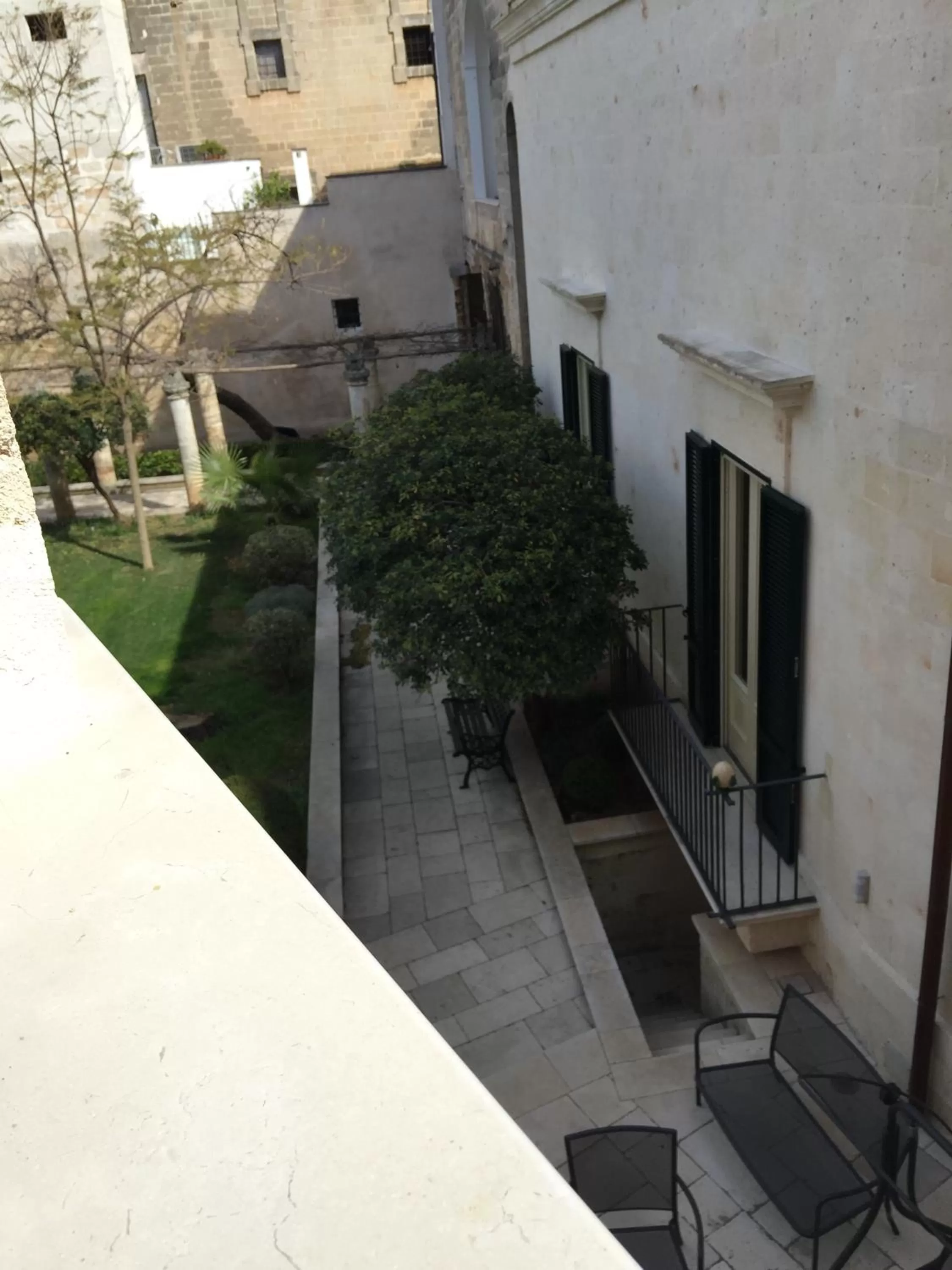 Garden view in Sine Tempore B&B