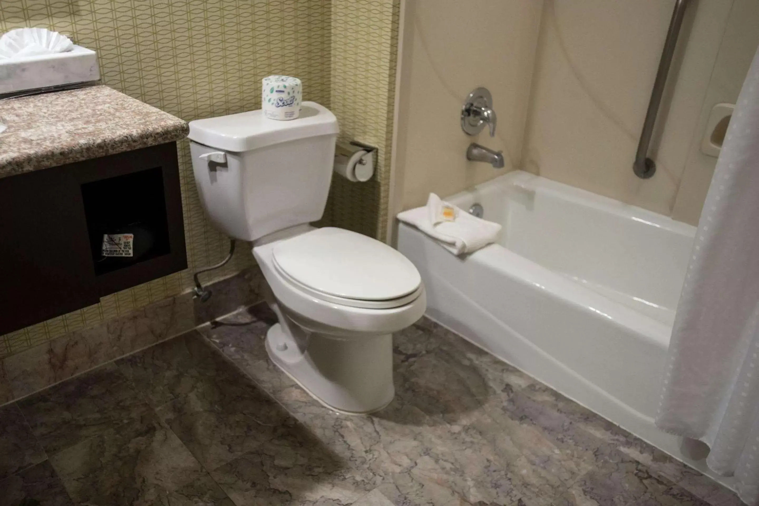 Standard Room, 1 King Bed with Sofa Bed, Non Smoking in The Volare, Ascend Hotel Collection Standard Room, 1 King Bed with Sofa Bed, Non Smoking in The Volare, Ascend Hotel Collection