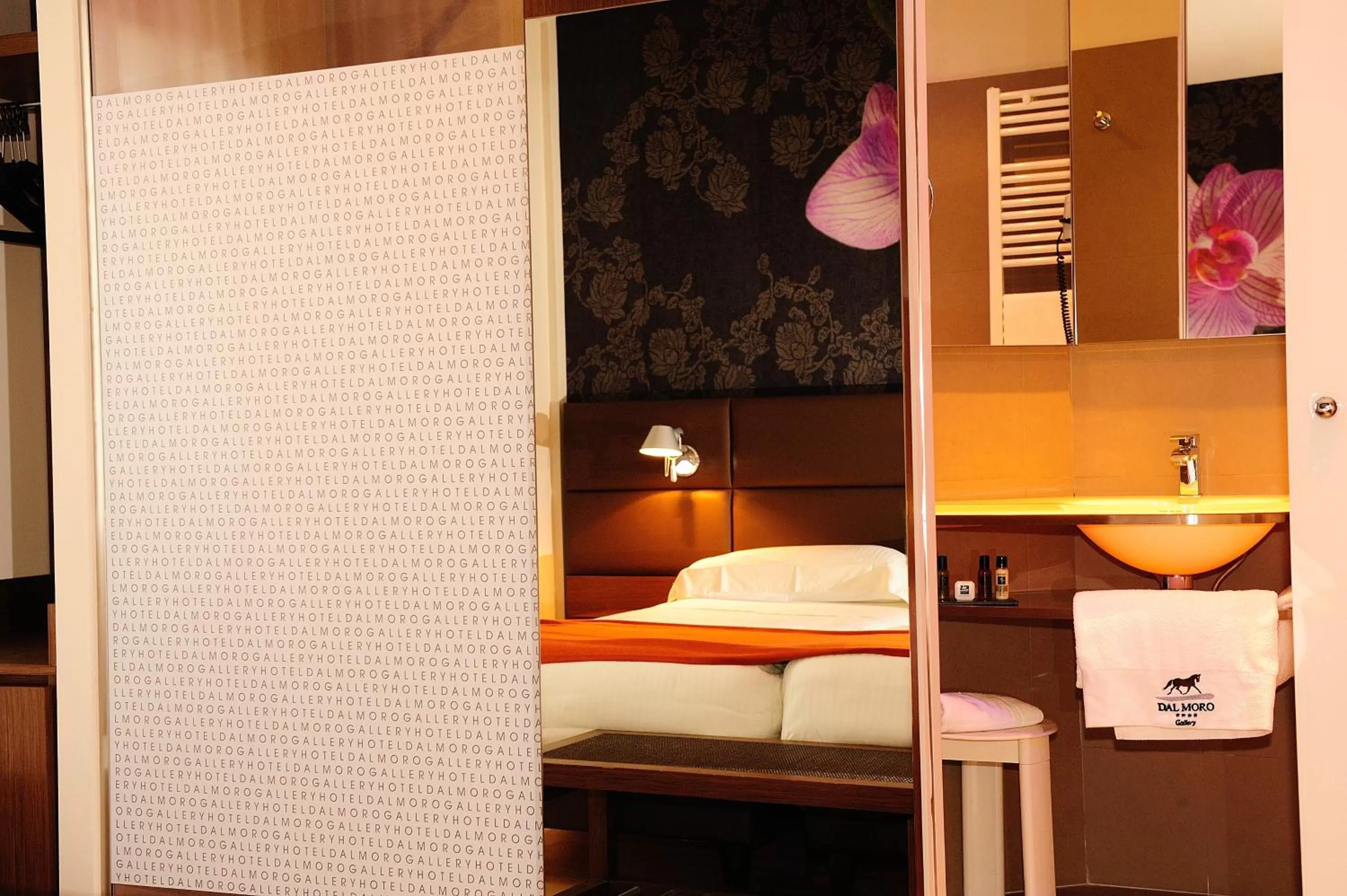 Bedroom in Dal Moro Gallery Hotel