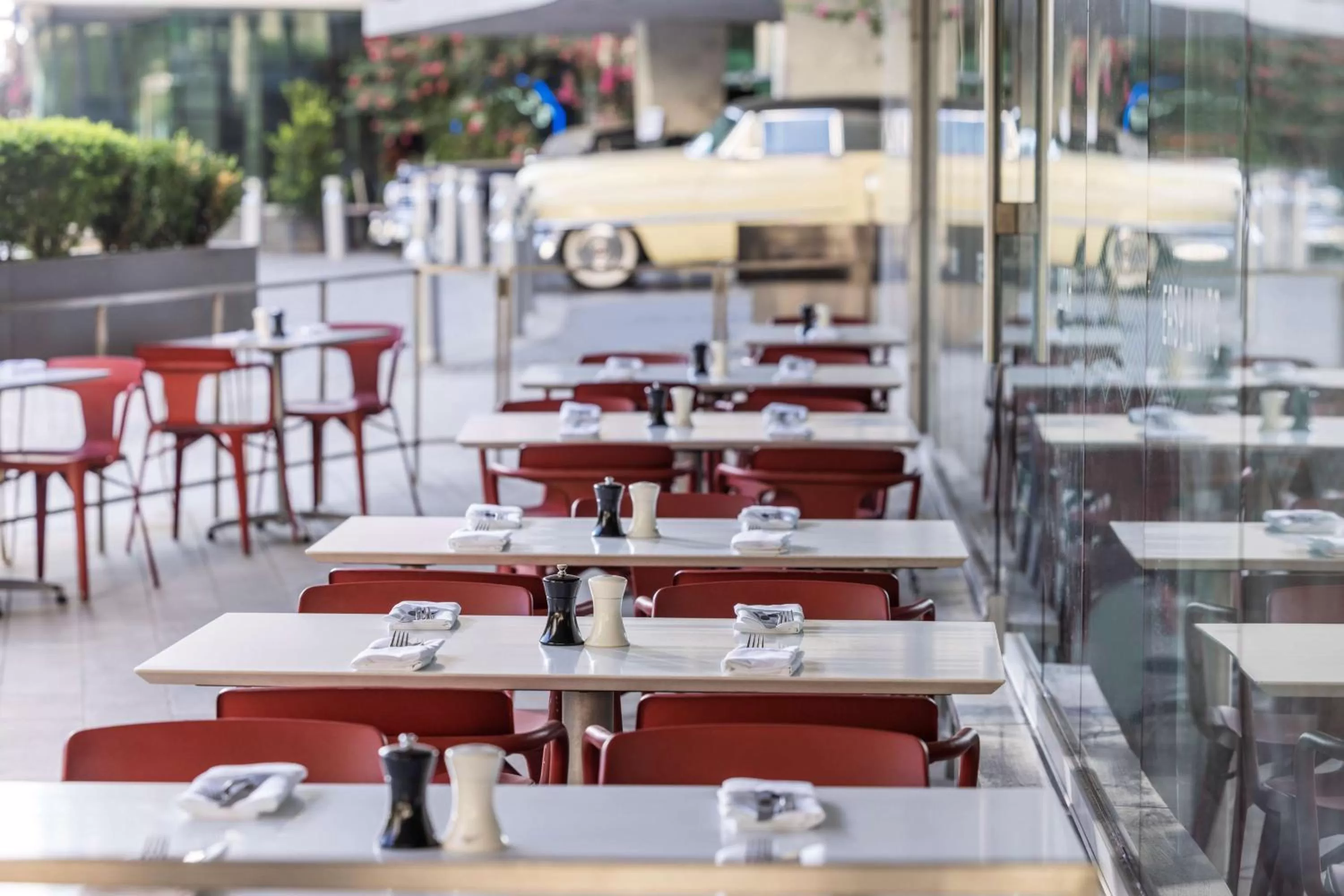 Restaurant/places to eat in The Statler Dallas, Curio Collection By Hilton