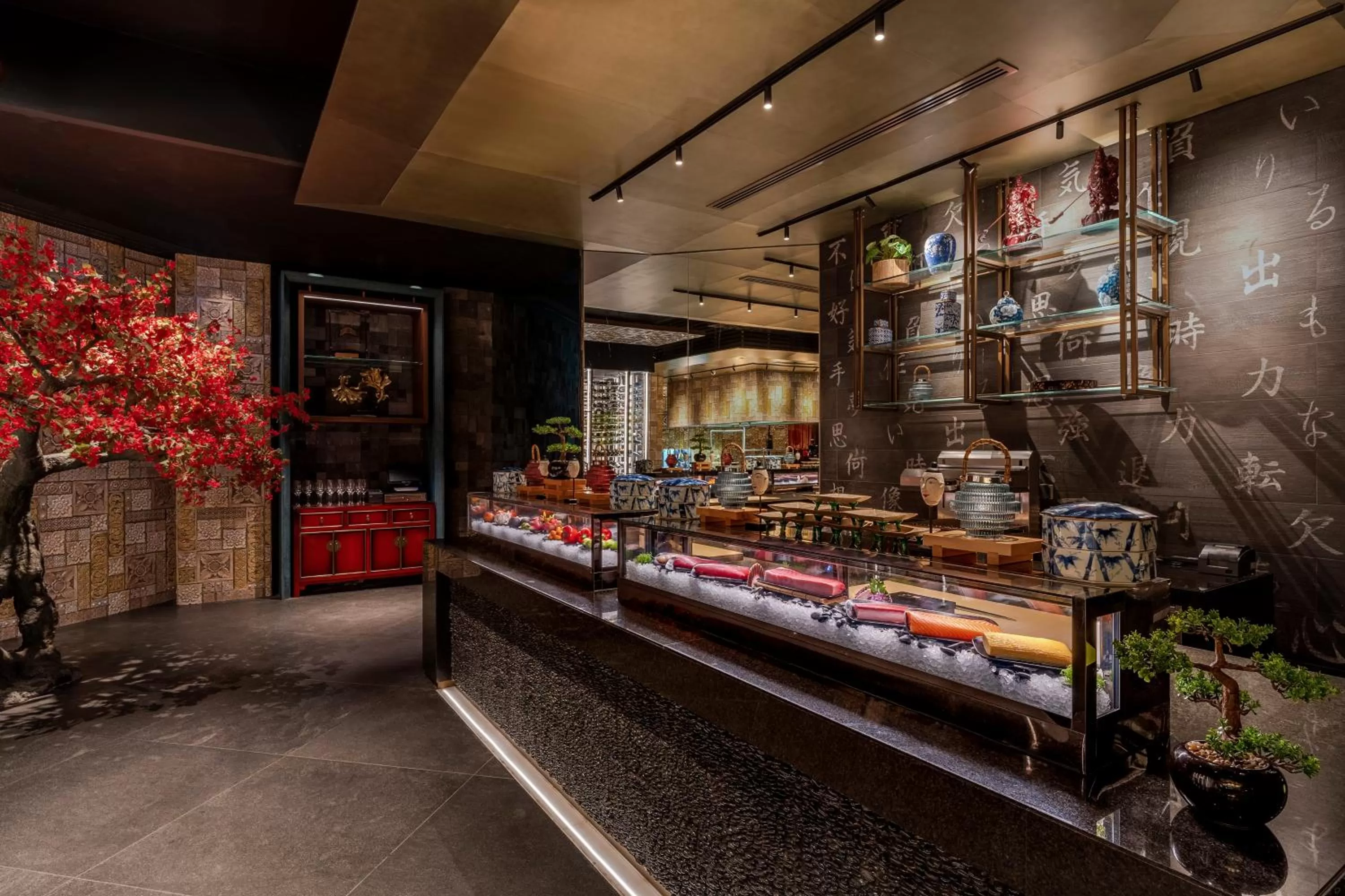 Restaurant/places to eat in Sofitel Dubai The Obelisk