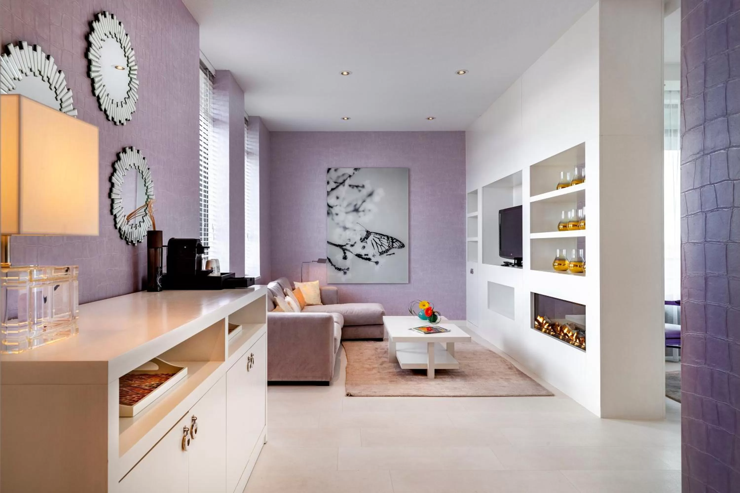 Living room, Bed in Van der Valk Hotel Sneek