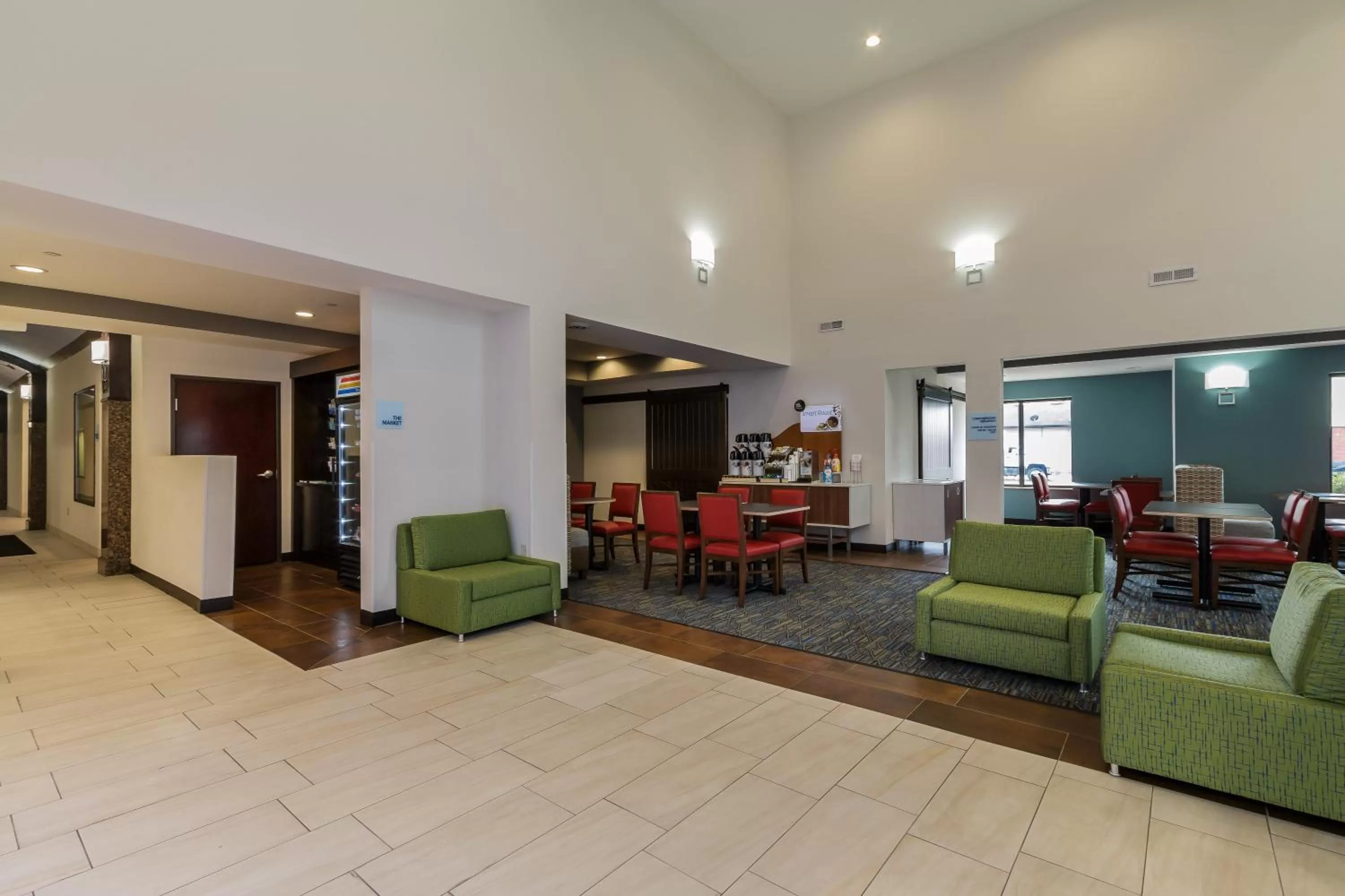 Property building in Holiday Inn Express & Suites - South Bend - Notre Dame Univ.