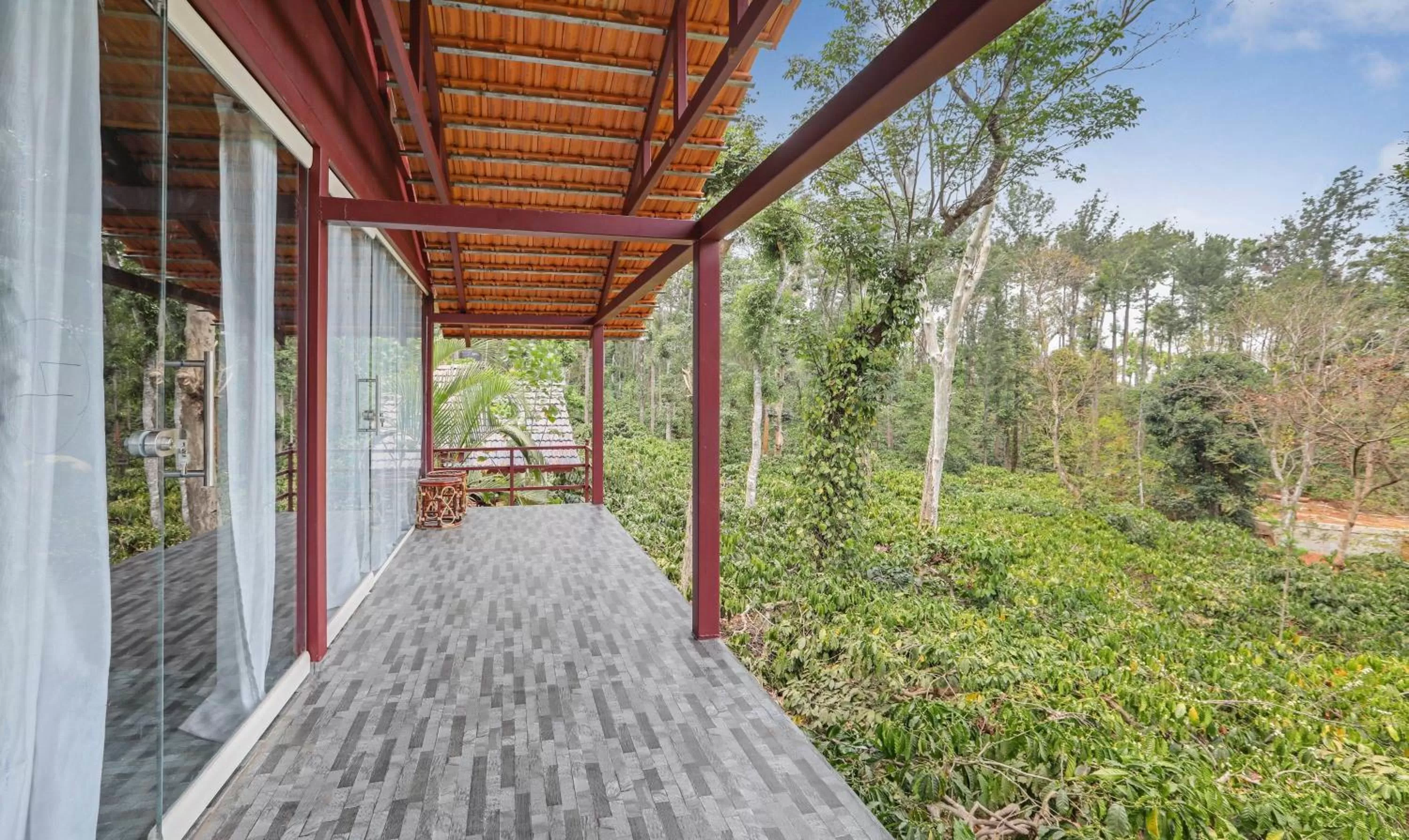 Garden in Itsy Hotels Jammabane Cottage