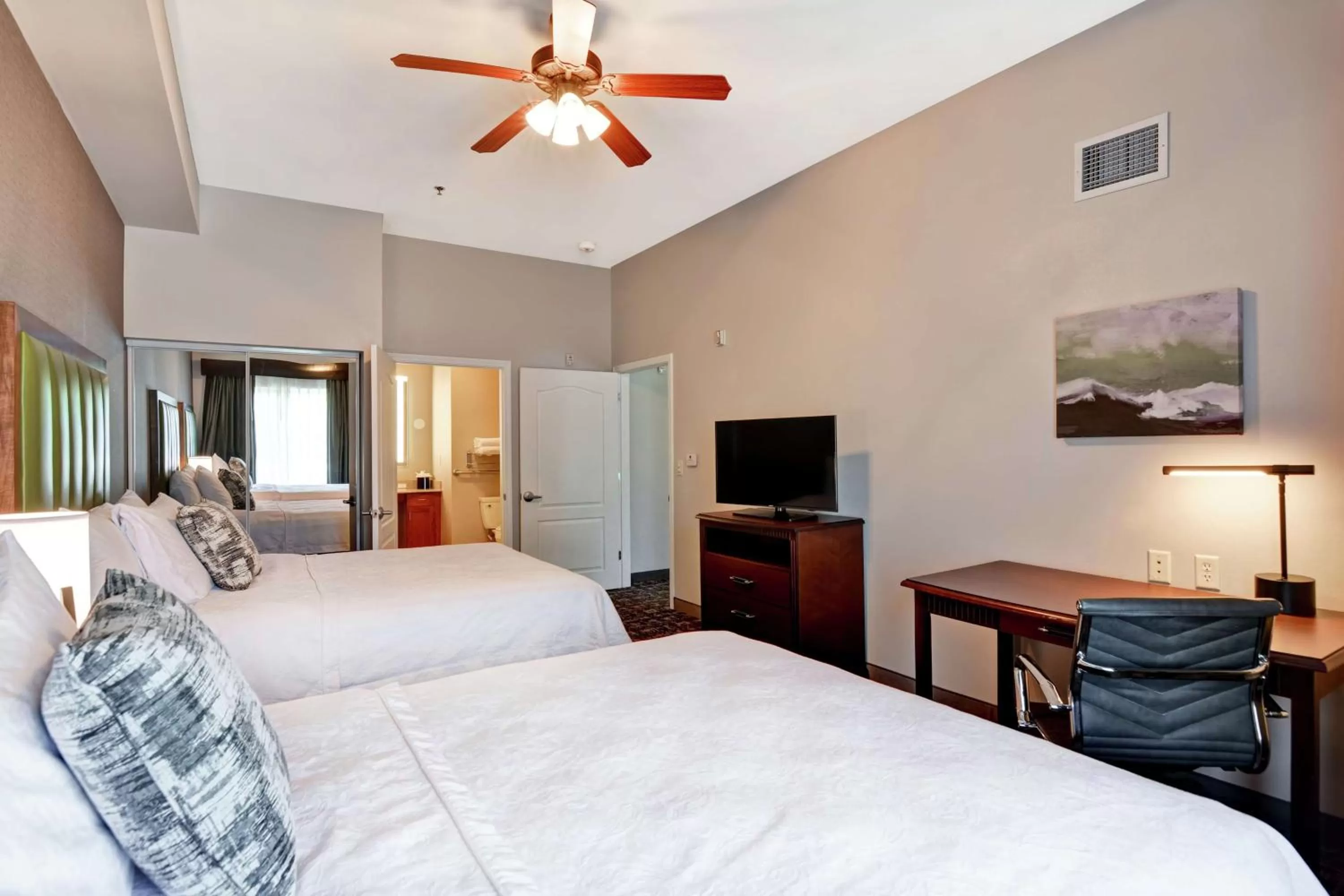 Bedroom, Bed in Homewood Suites by Hilton Reno