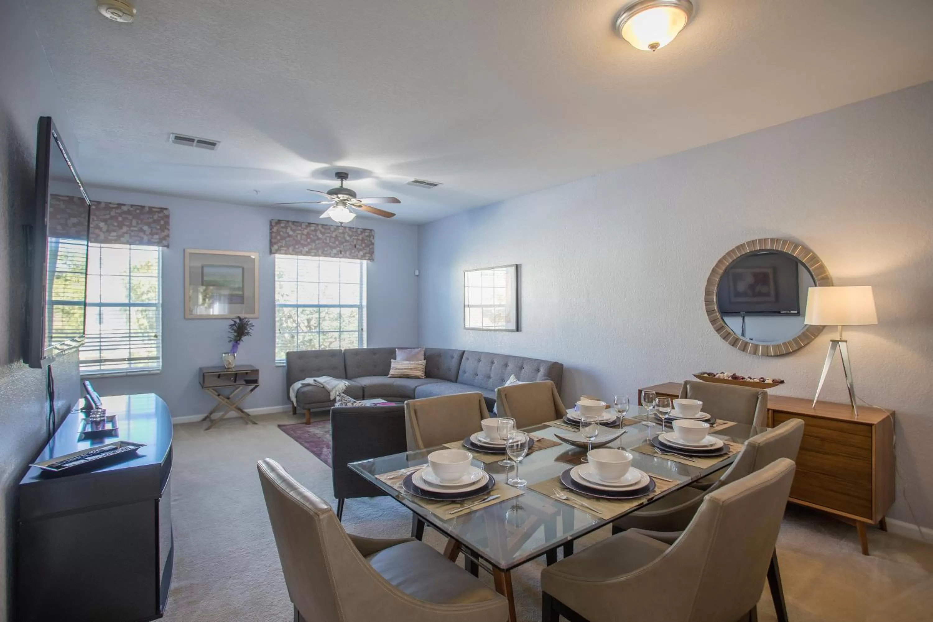 Dining area in Orlando Escape