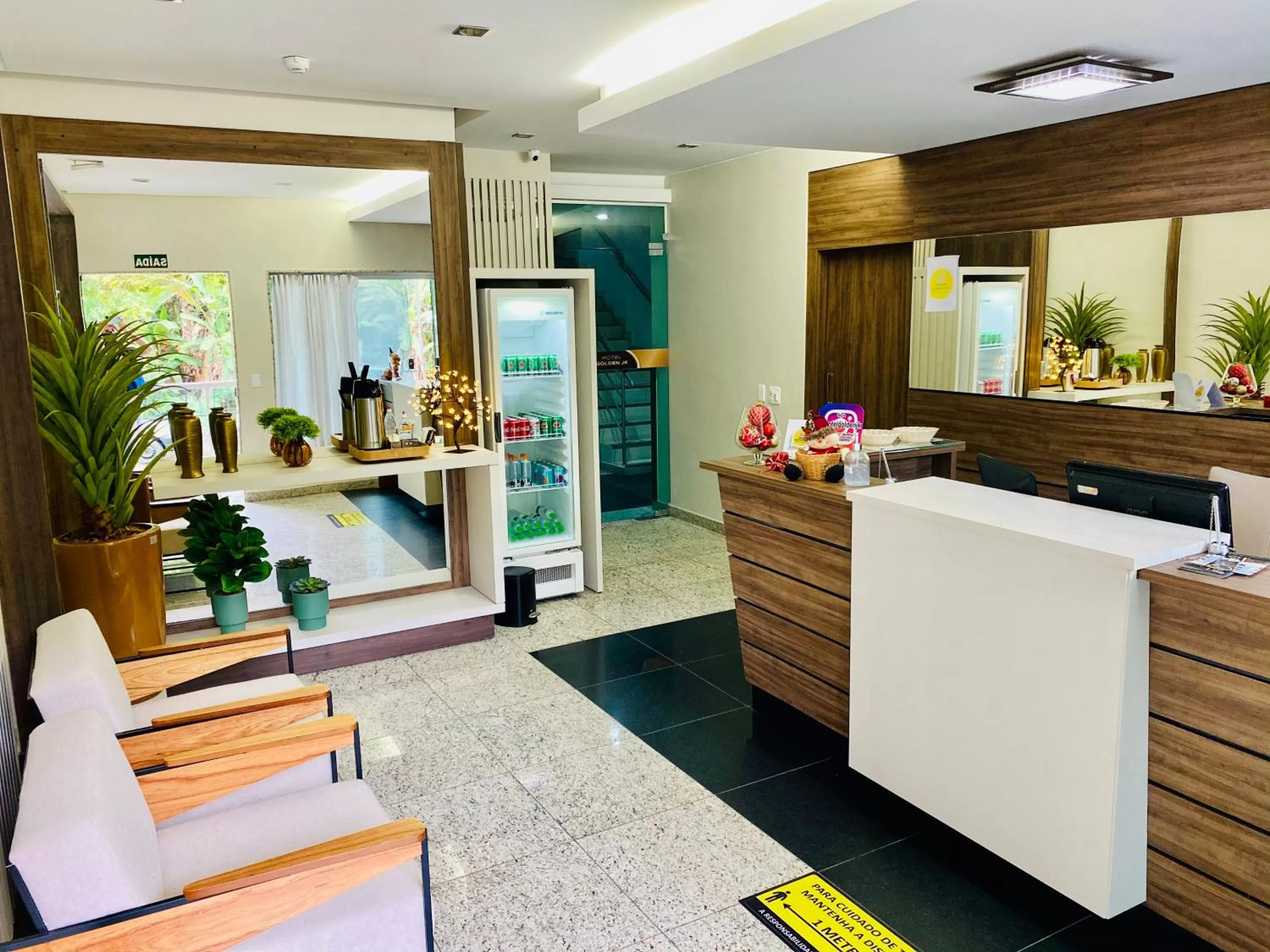 Lobby/Reception in Hotel Golden JK