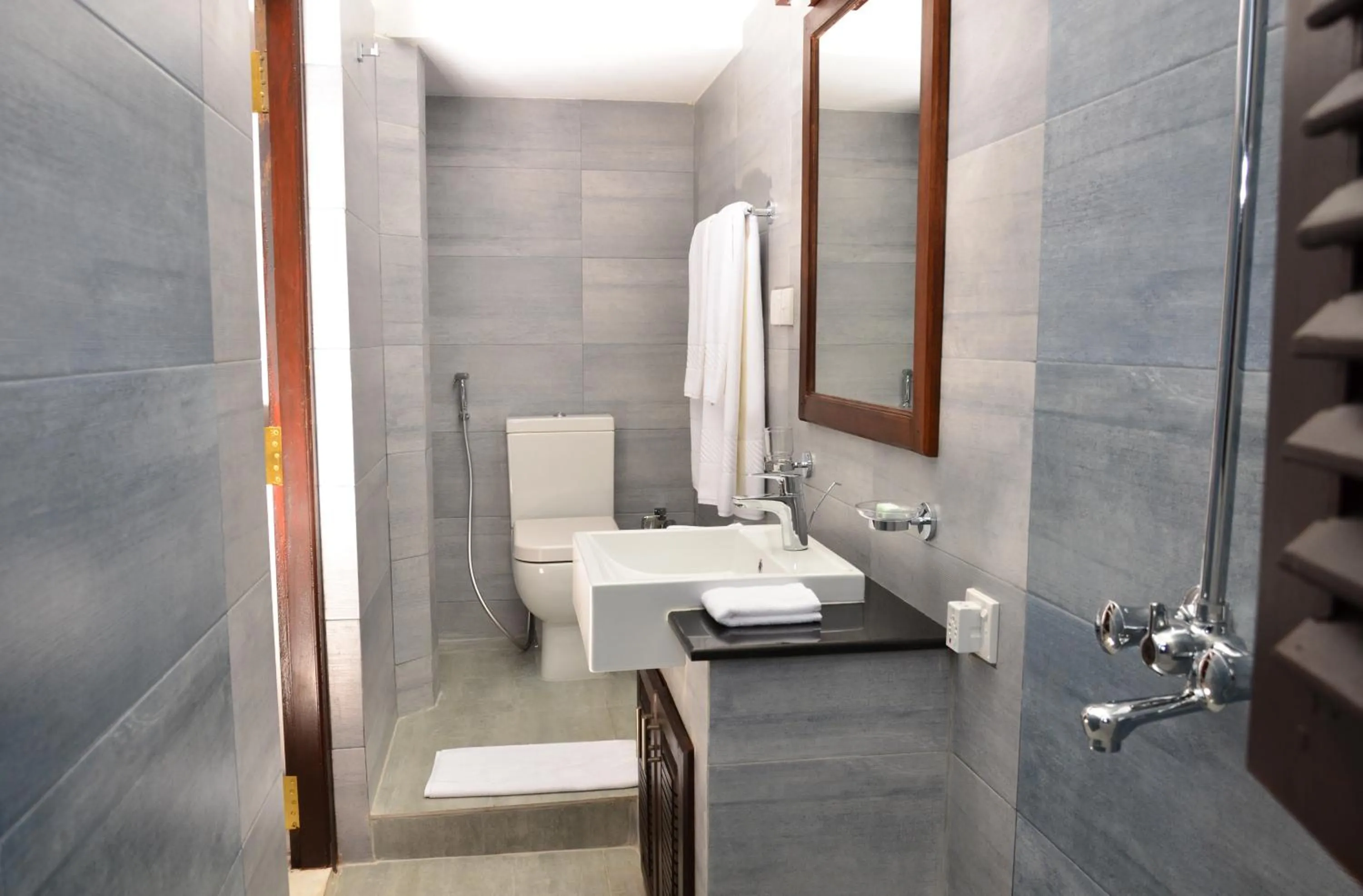 Bathroom in 56 by Deco - Galle Fort