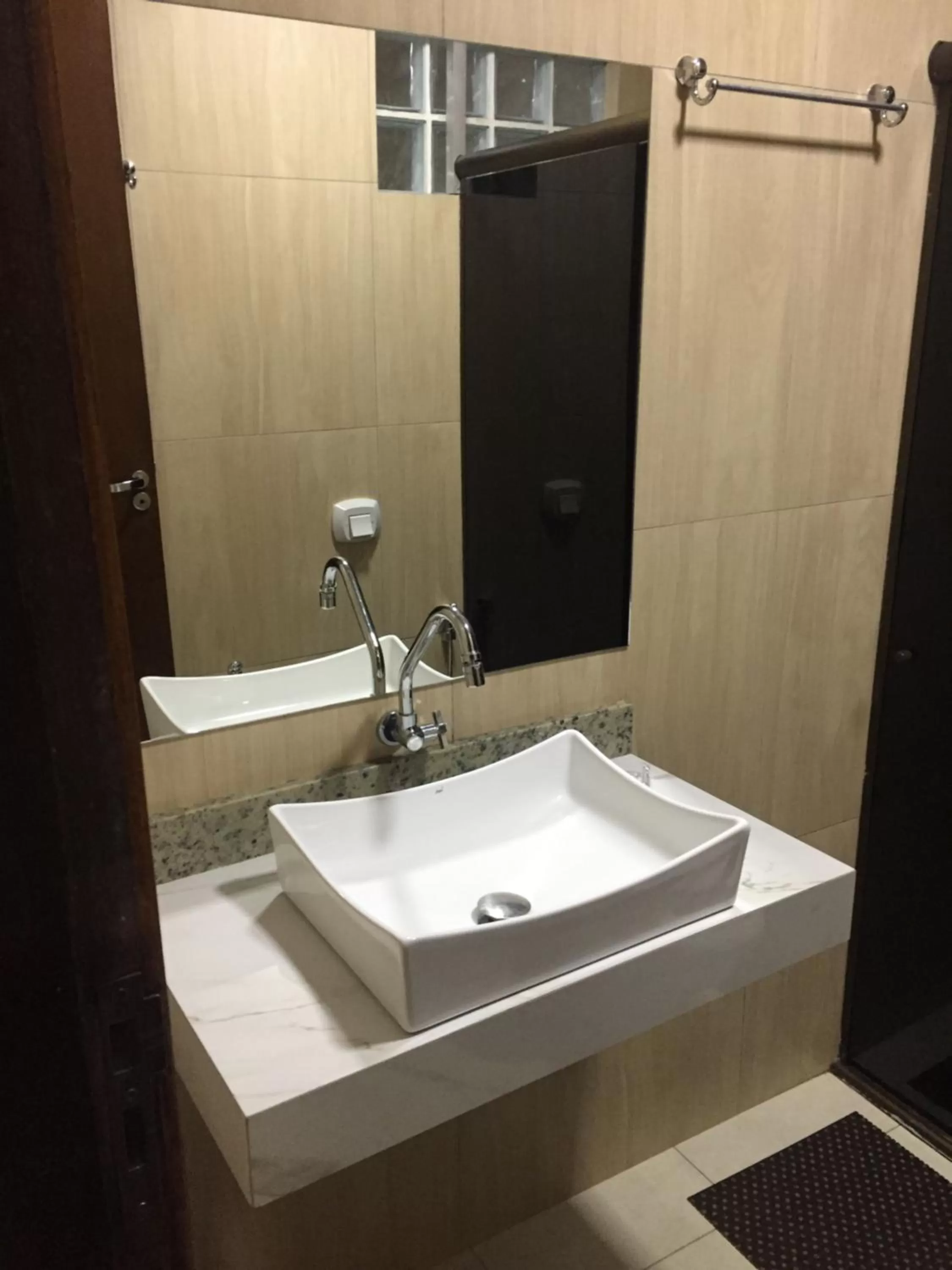 Bathroom in Hotel Paradizzo