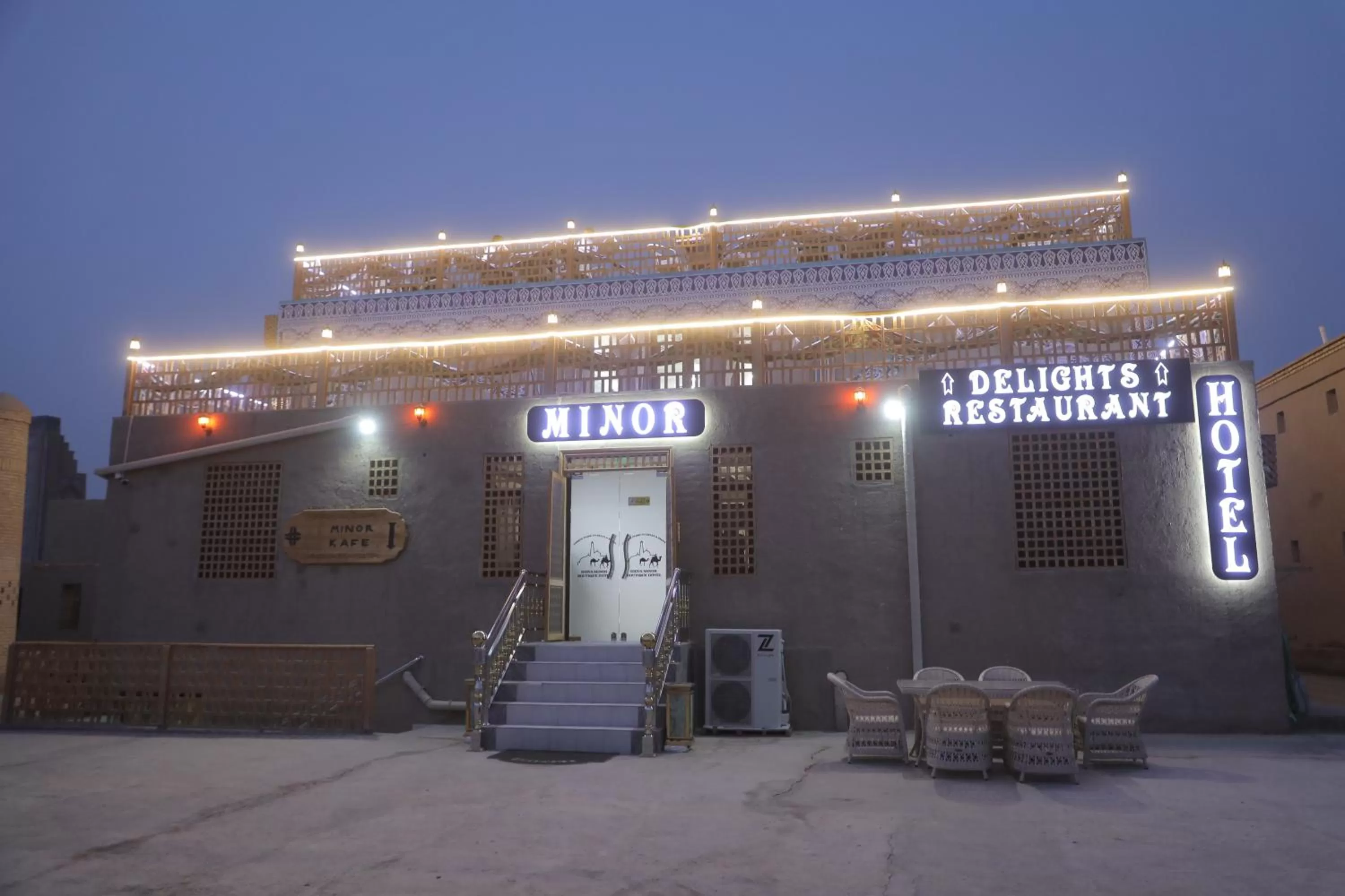 Property Building in Minor Boutique Hotel