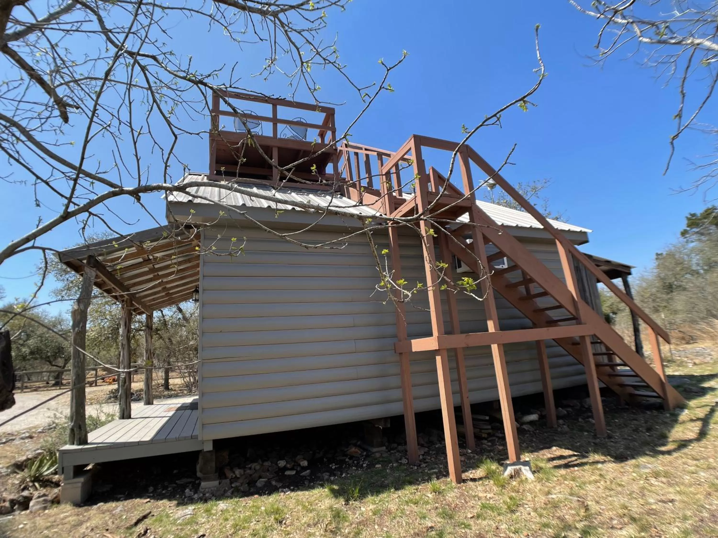 Property building in Walnut Canyon Cabins