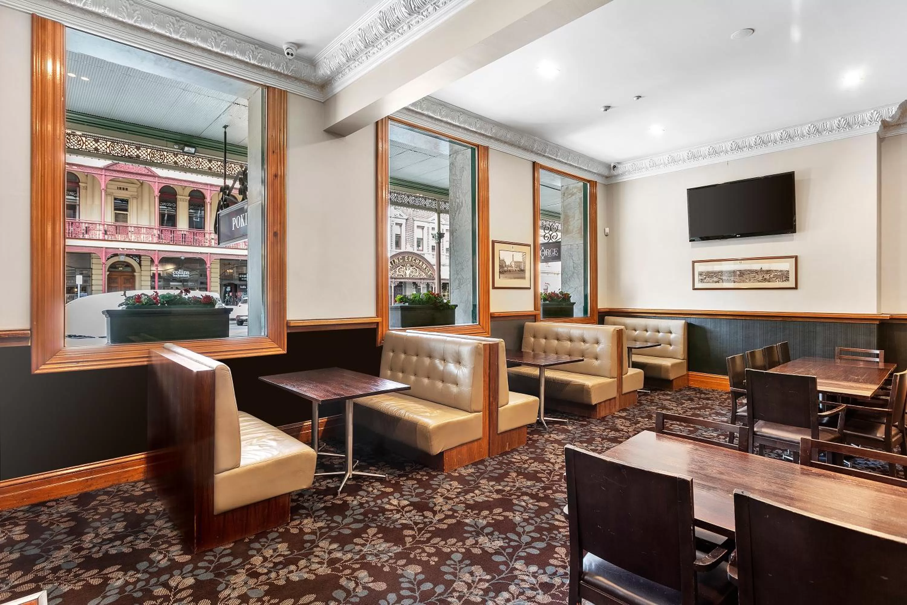 Restaurant/places to eat in Quality Inn The George Hotel Ballarat