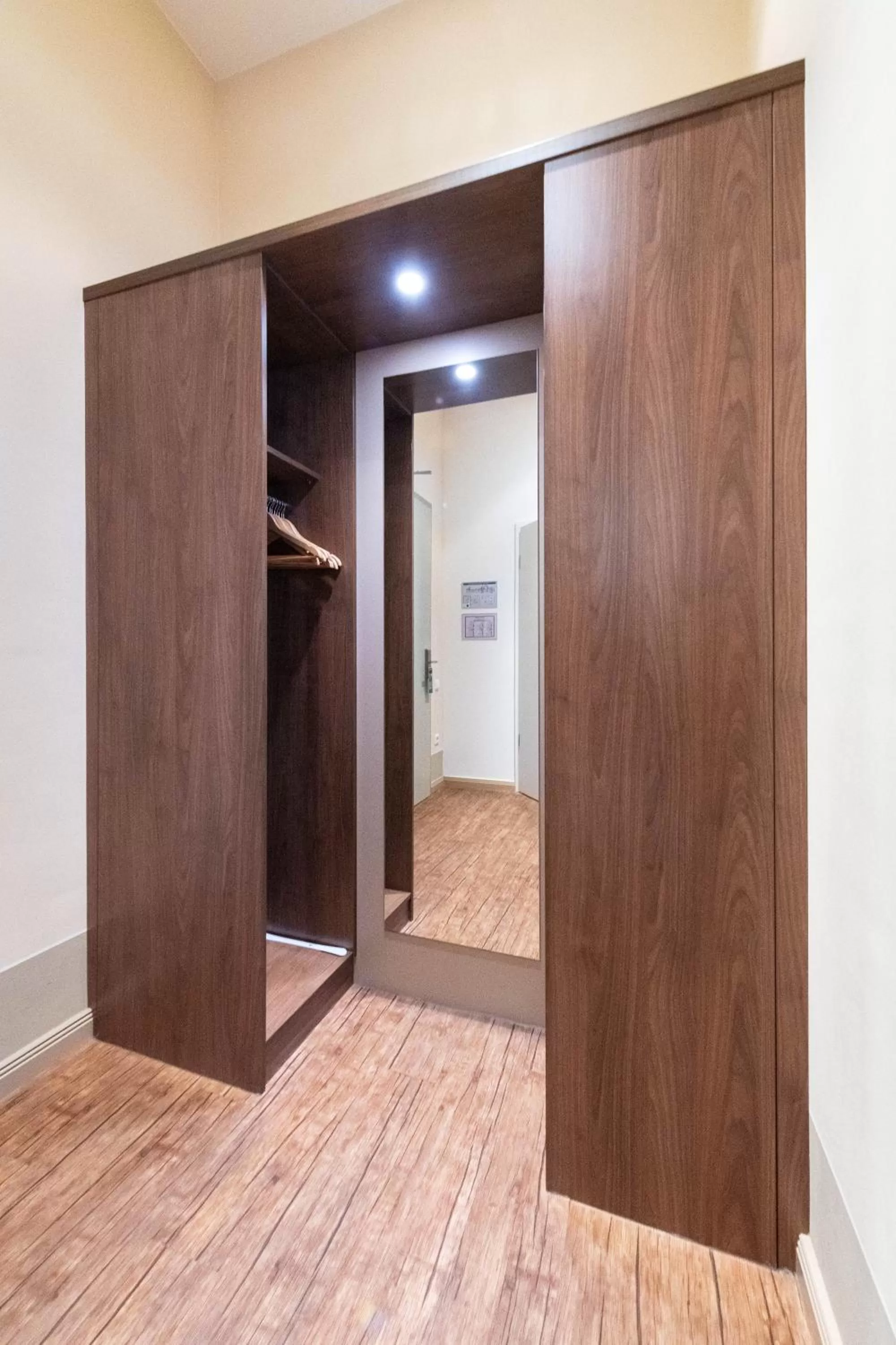 Decorative detail, Bathroom in Hotel am Großen Waisenhaus