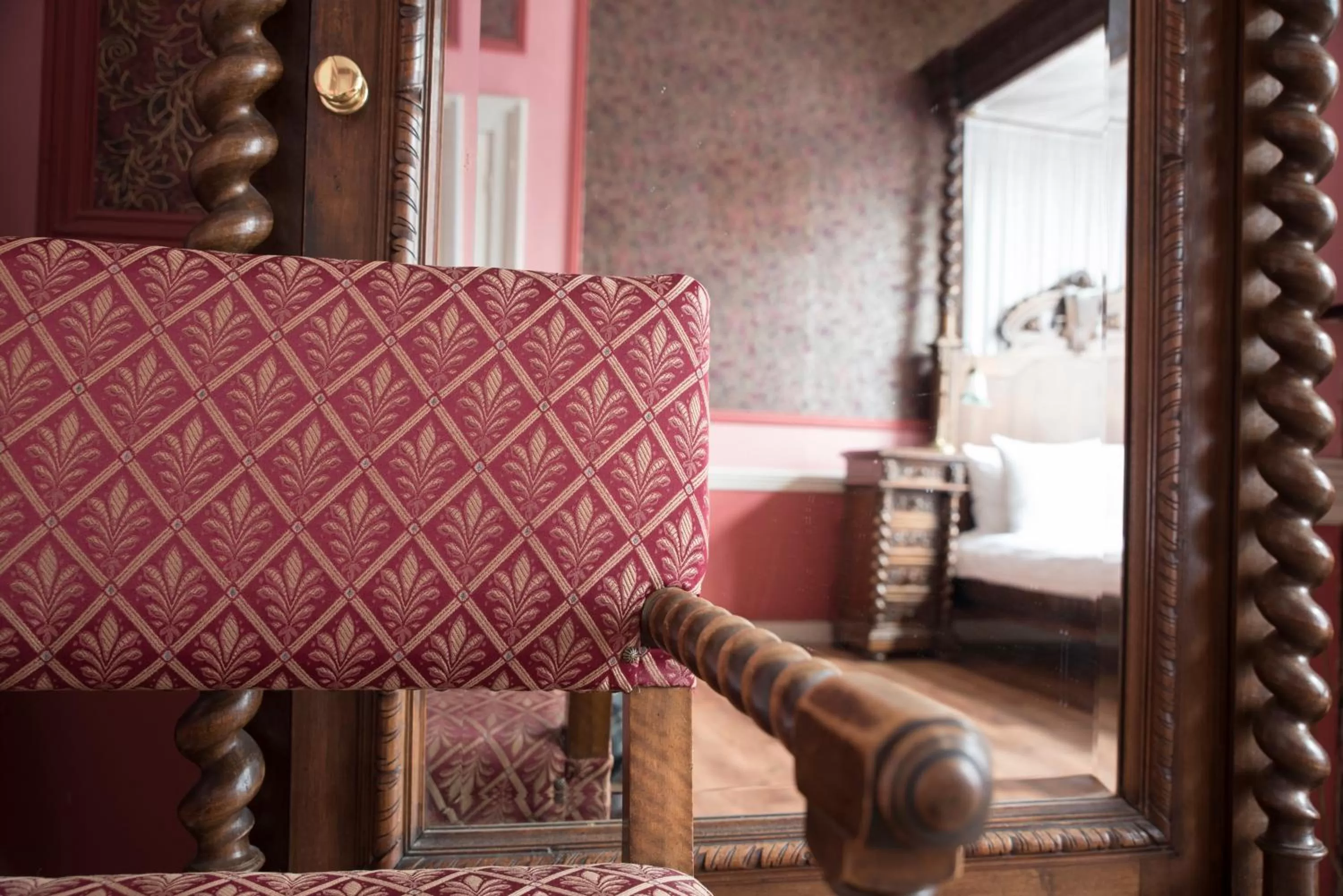 Decorative detail, Bed in Hotel Fidder - Patrick's Whisky Bar