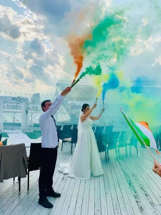 Restaurant/places to eat in Royal Olympic Hotel