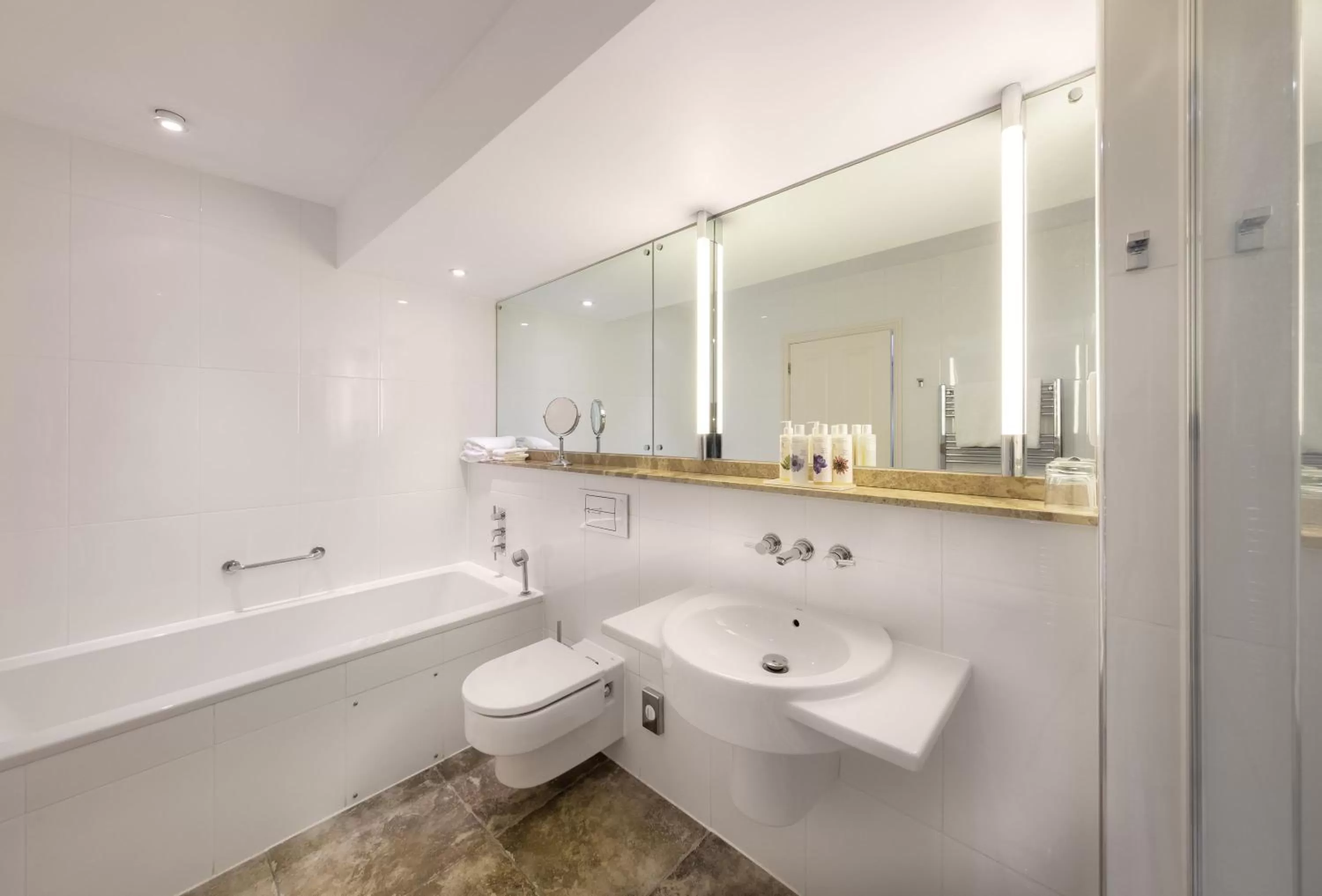 Bathroom in The Crown Inn