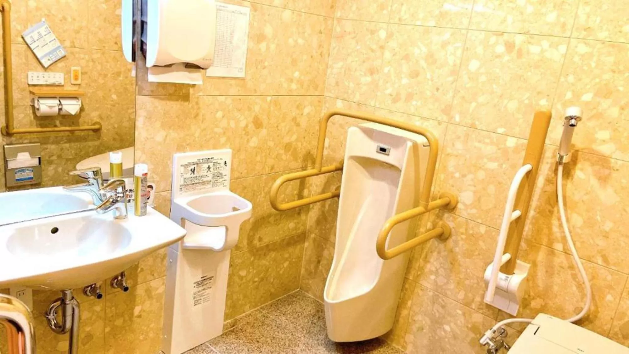 Bathroom in Toyoko Inn Osaka Umeda Nakatsu No.1