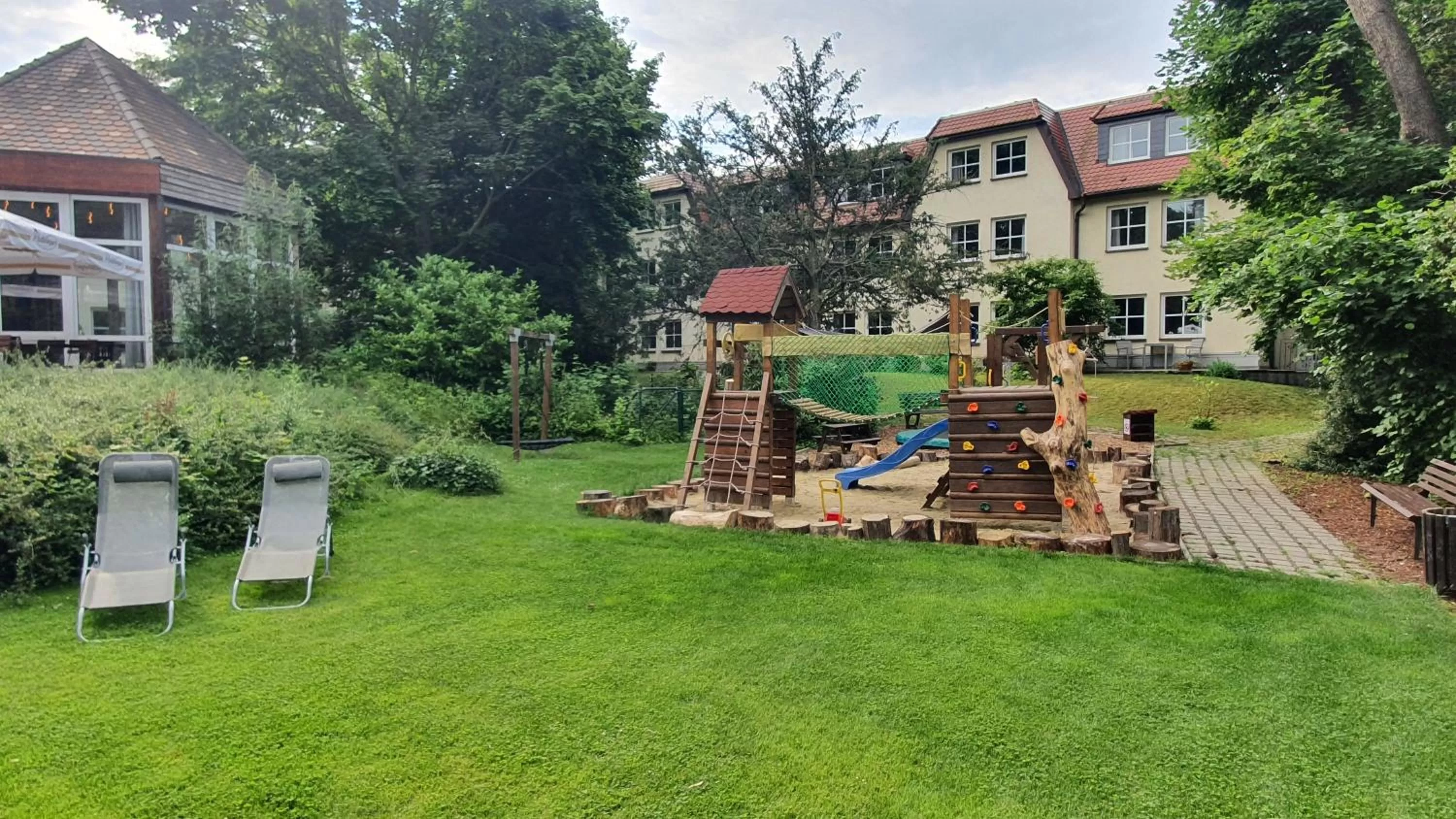 Children play ground in Parkhotel Diani