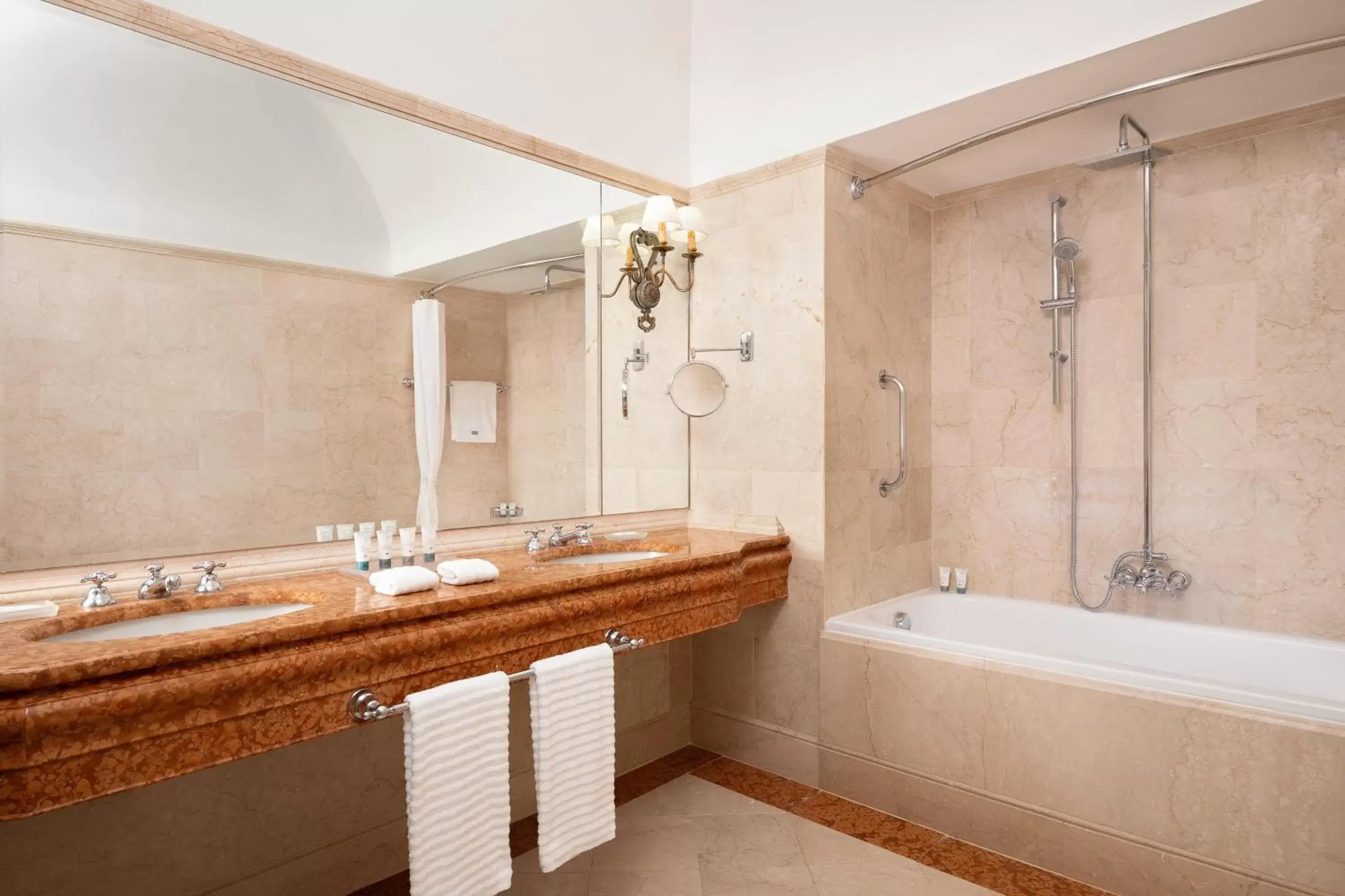 Junior Suite Arno, 1 Bedroom Junior Suite, Arno River view in The Westin Excelsior, Florence Junior Suite Arno, 1 Bedroom Junior Suite, Arno River view in The Westin Excelsior, Florence