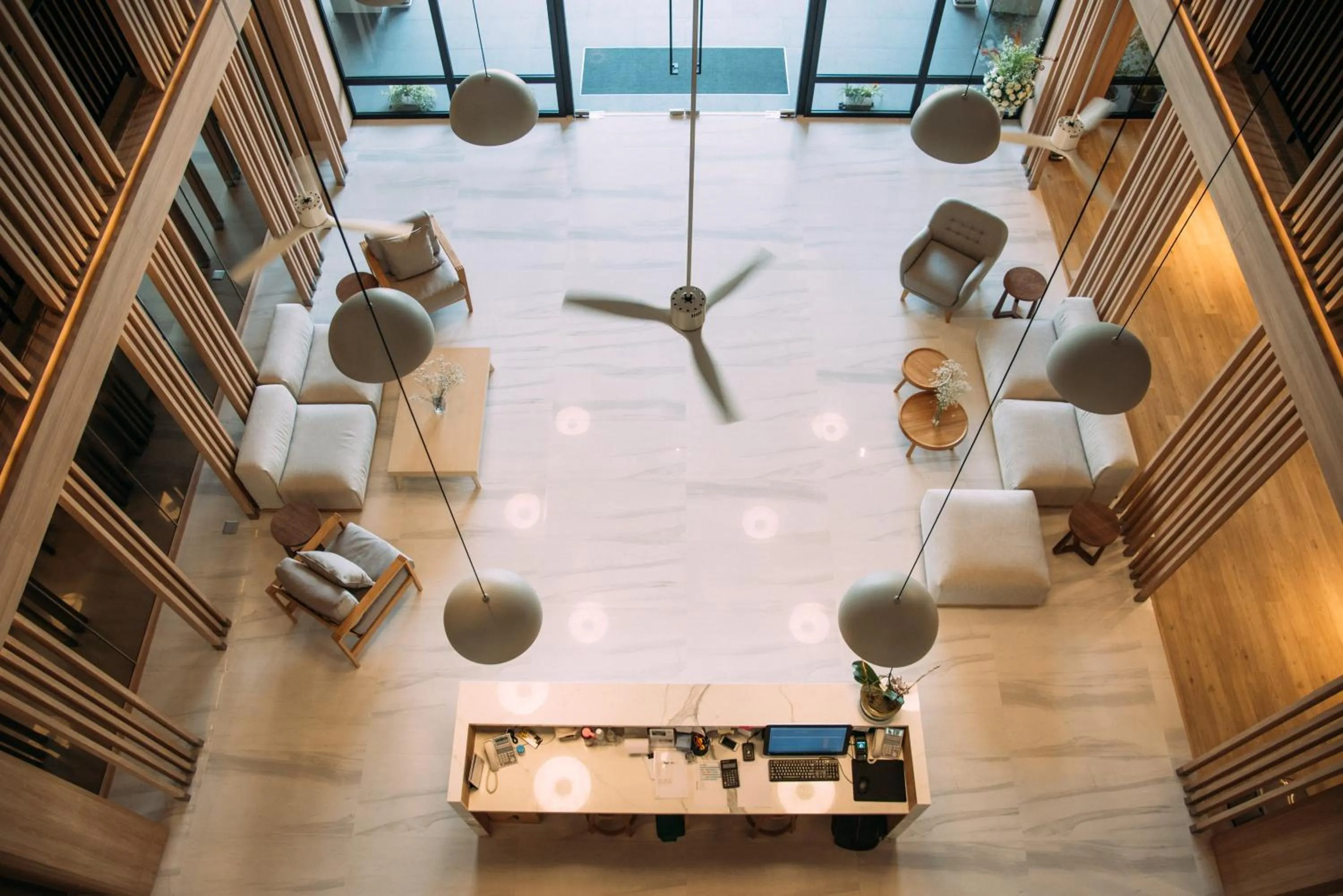 Lobby or reception in Mii Hotel Srinakarin