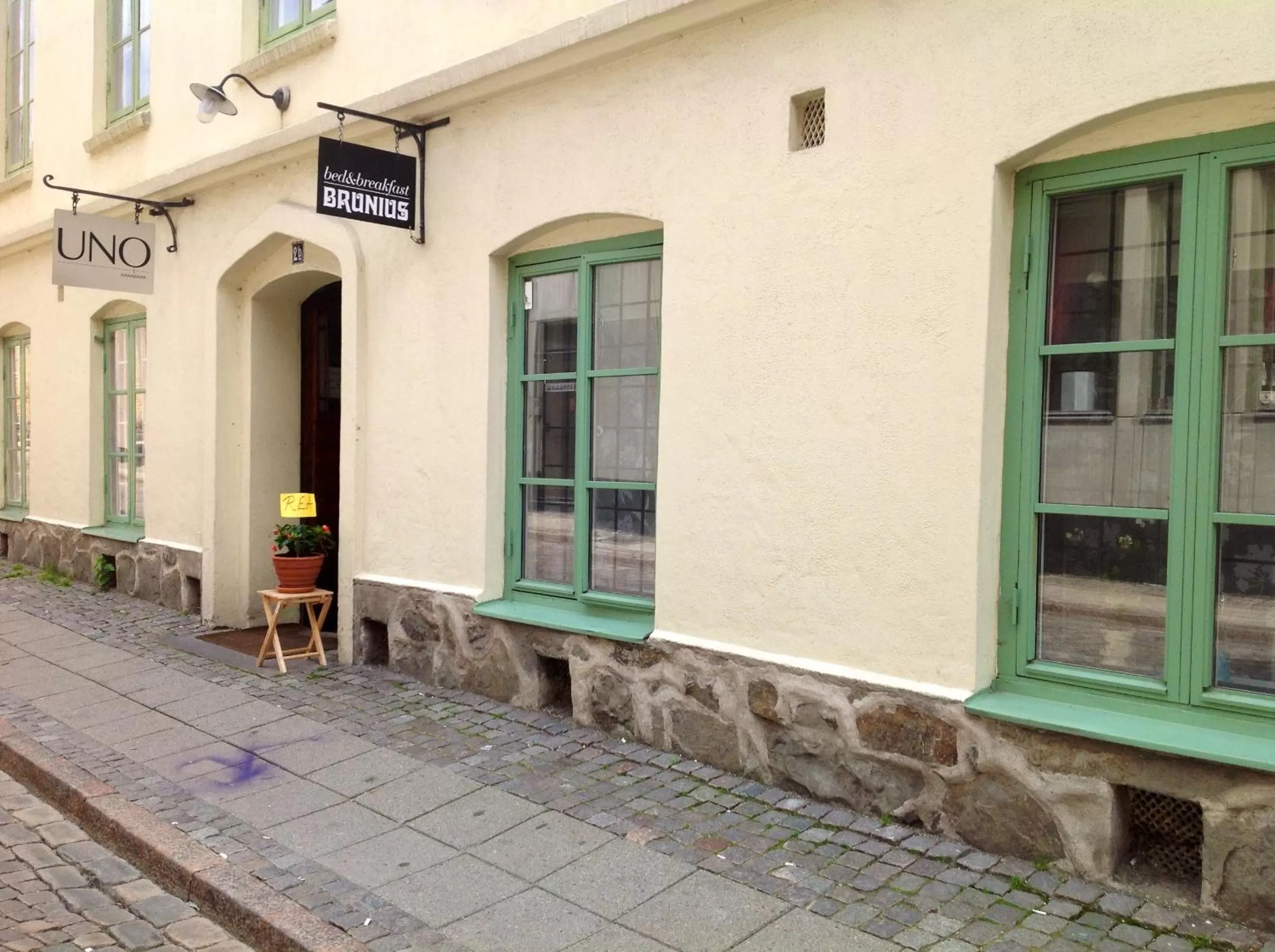 Property logo or sign in Brunius Bed and Breakfast