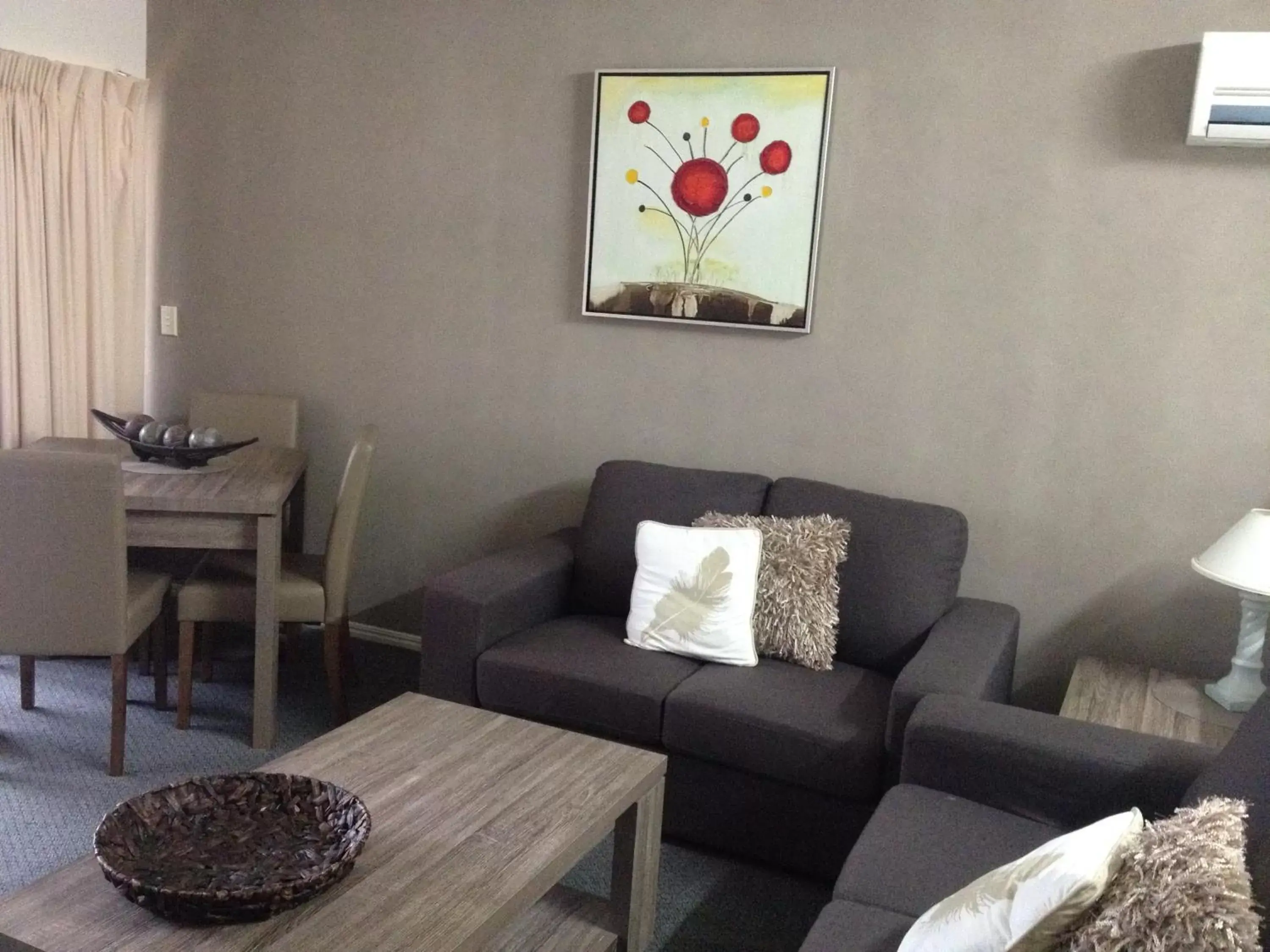 One-Bedroom Apartment with Bay View in Shelly Bay Resort One-Bedroom Apartment with Bay View in Shelly Bay Resort