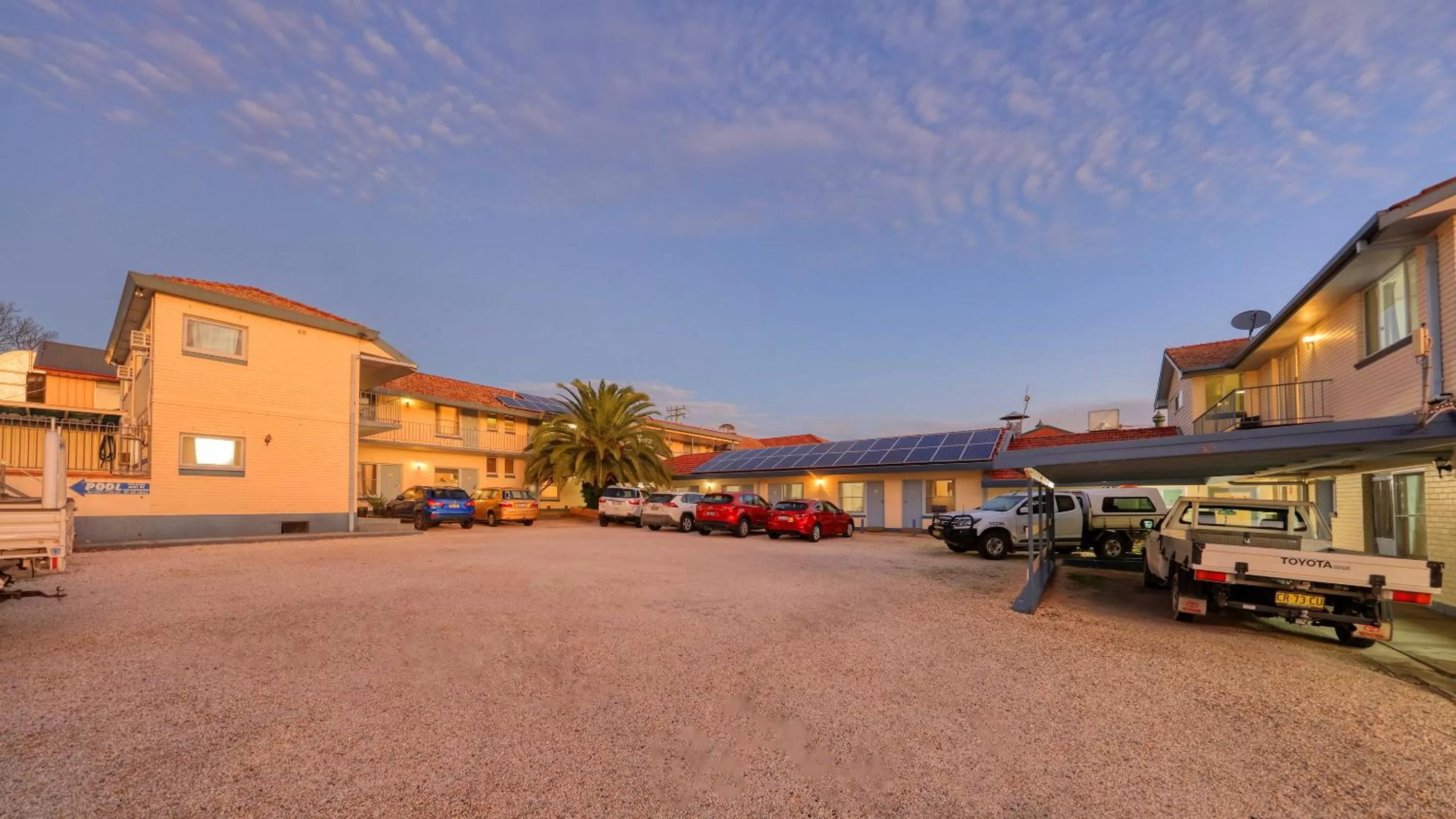 Property building in Cowra Motor Inn