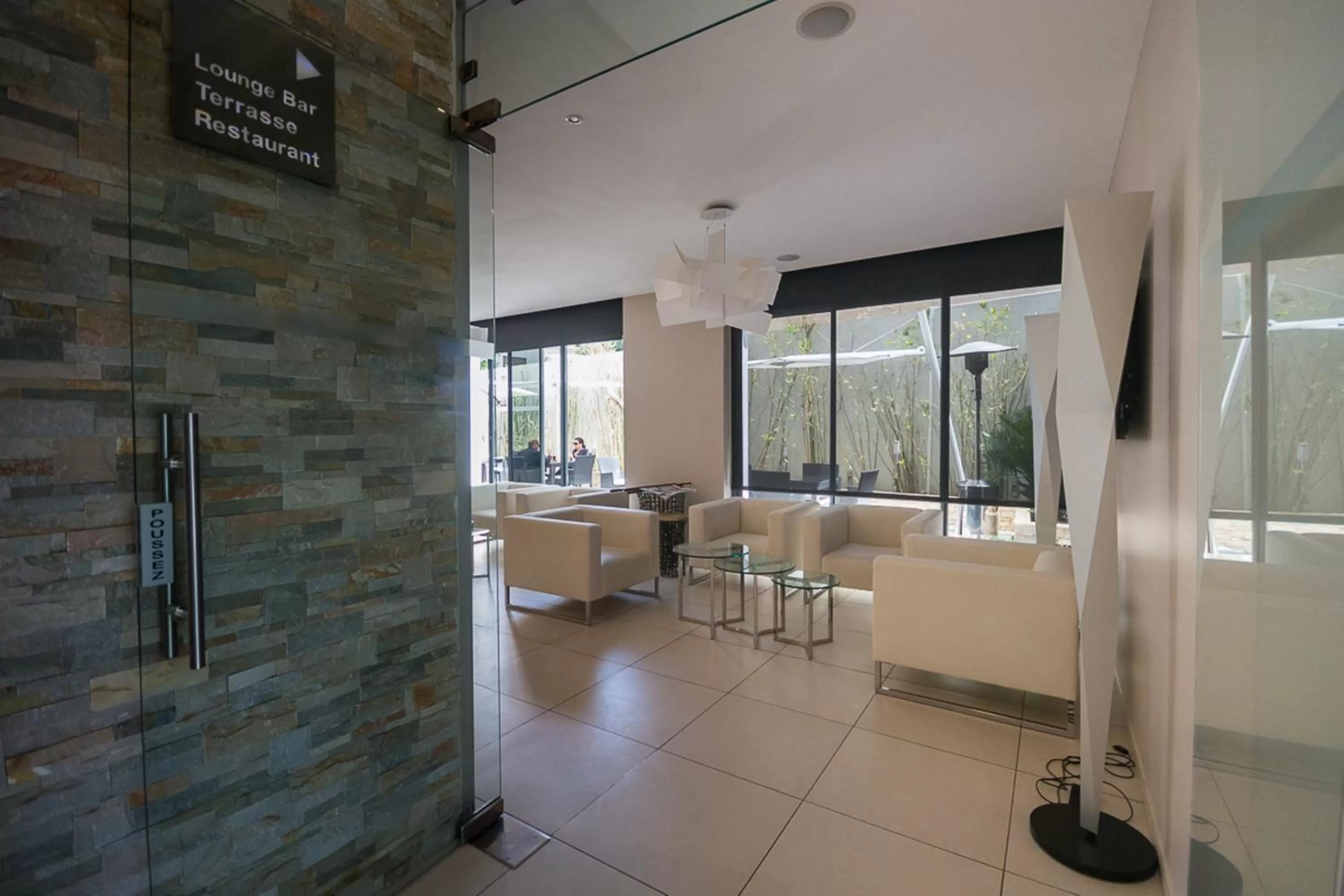 Restaurant/places to eat in Rysara Hotel