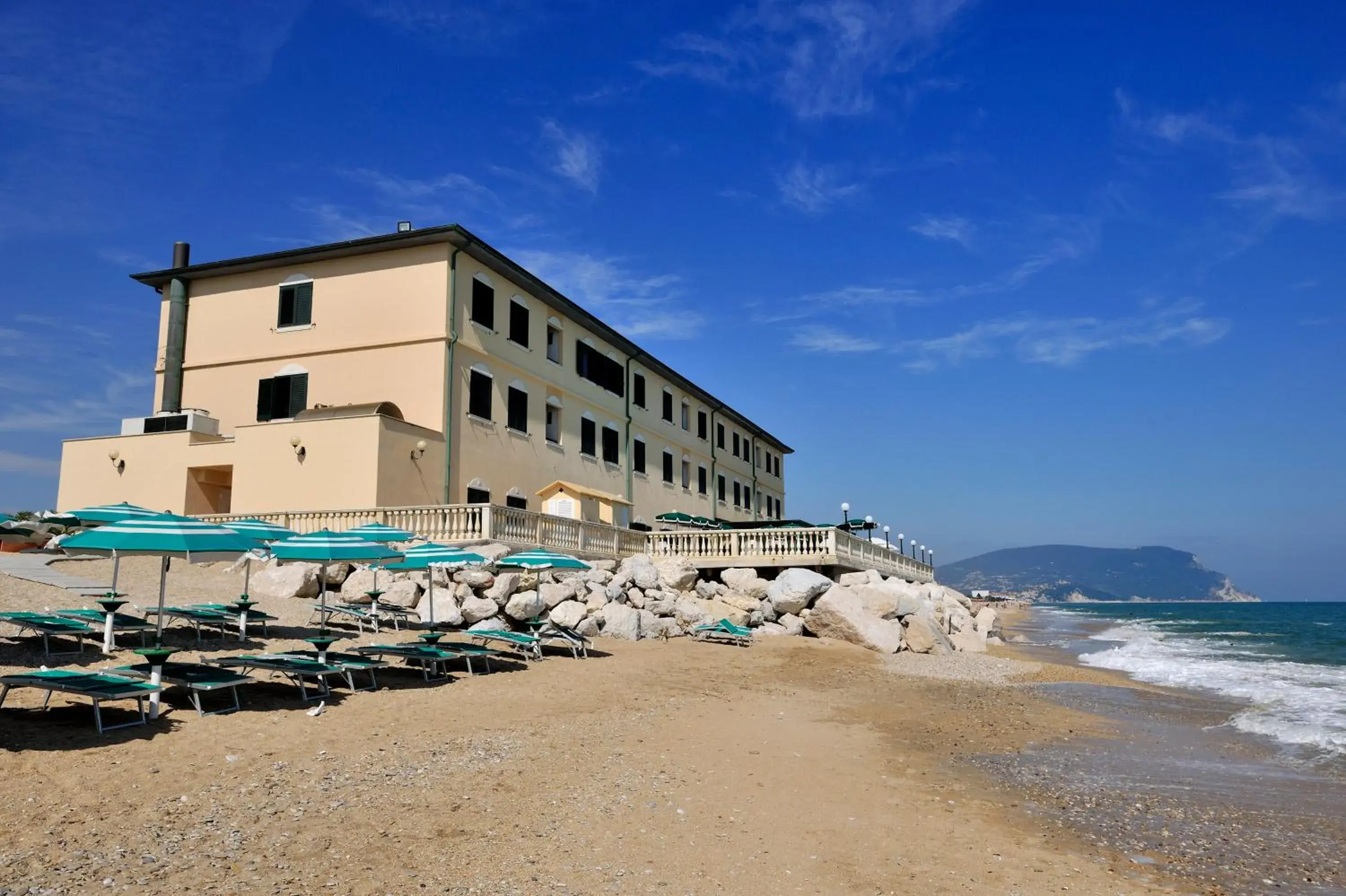 Hotel Brigantino Non Dista Hotel Brigantino Non Dista
