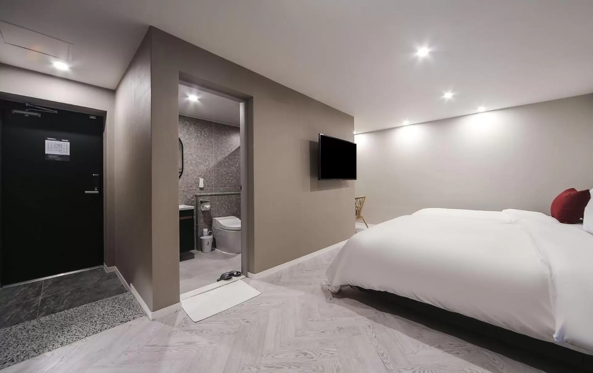 Bed in Maron Hotel Nampo