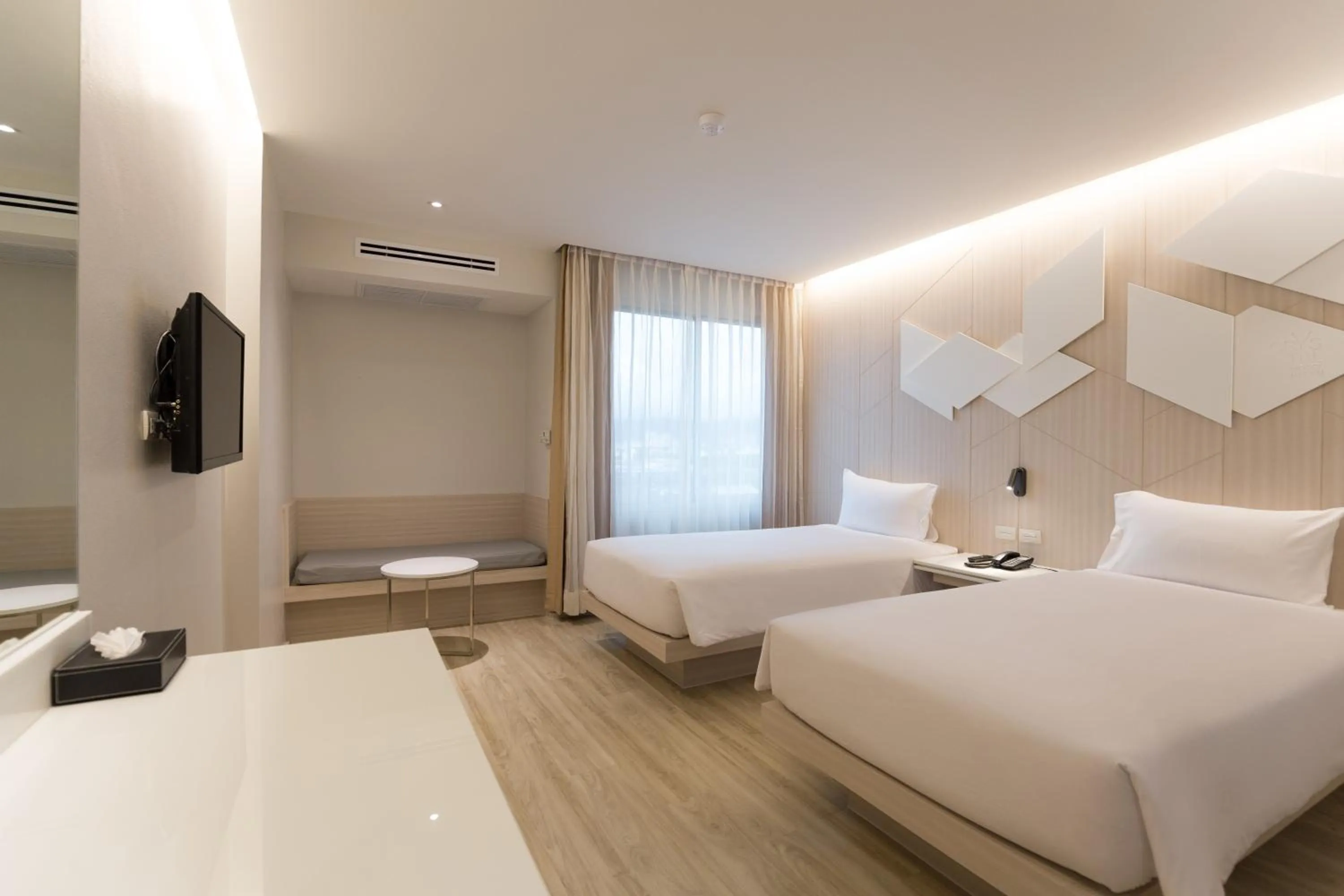 Bed in Crystal Hotel Hat Yai