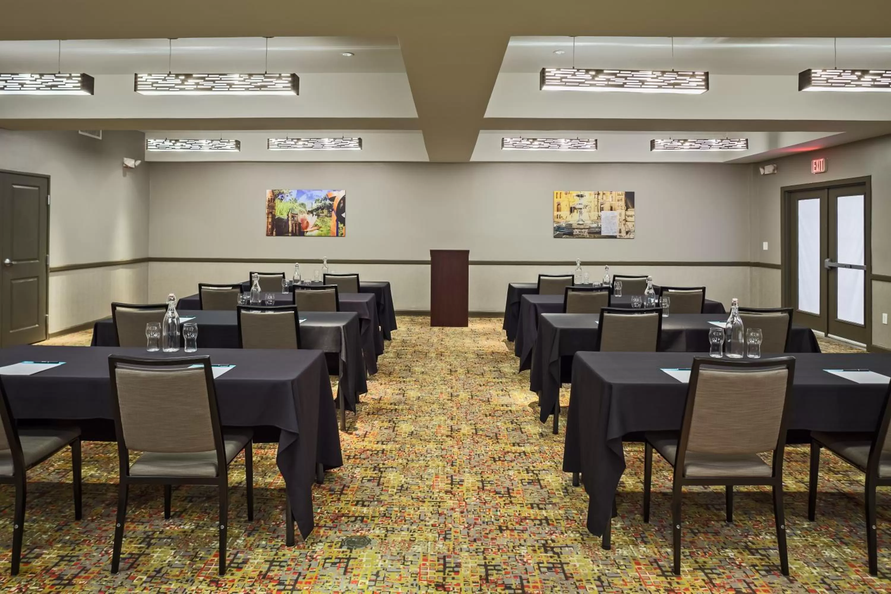 Meeting/conference room in Hotel Indigo San Antonio Riverwalk by IHG
