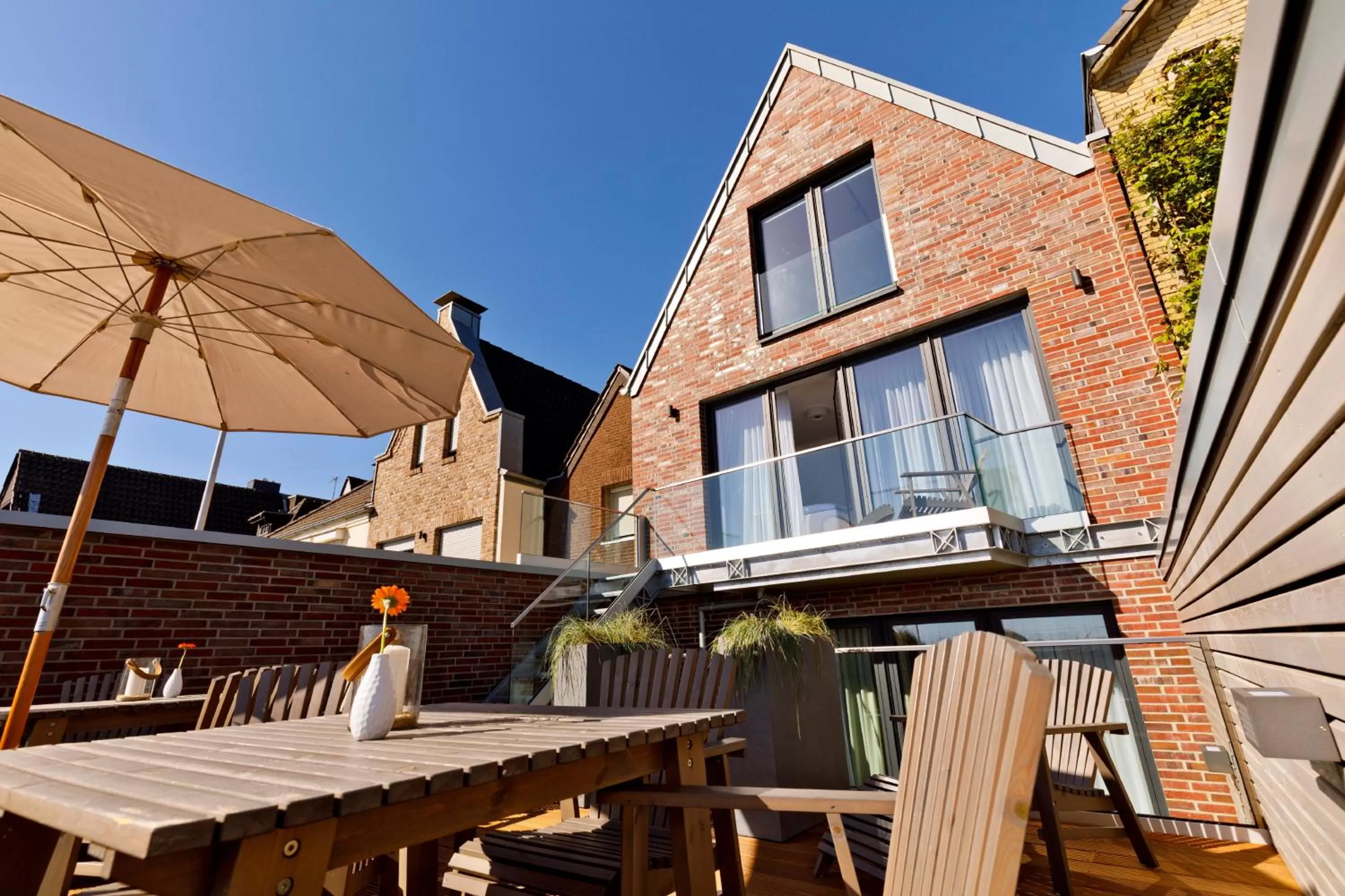 Balcony/Terrace, Property Building in Logierhaus RheintorEins