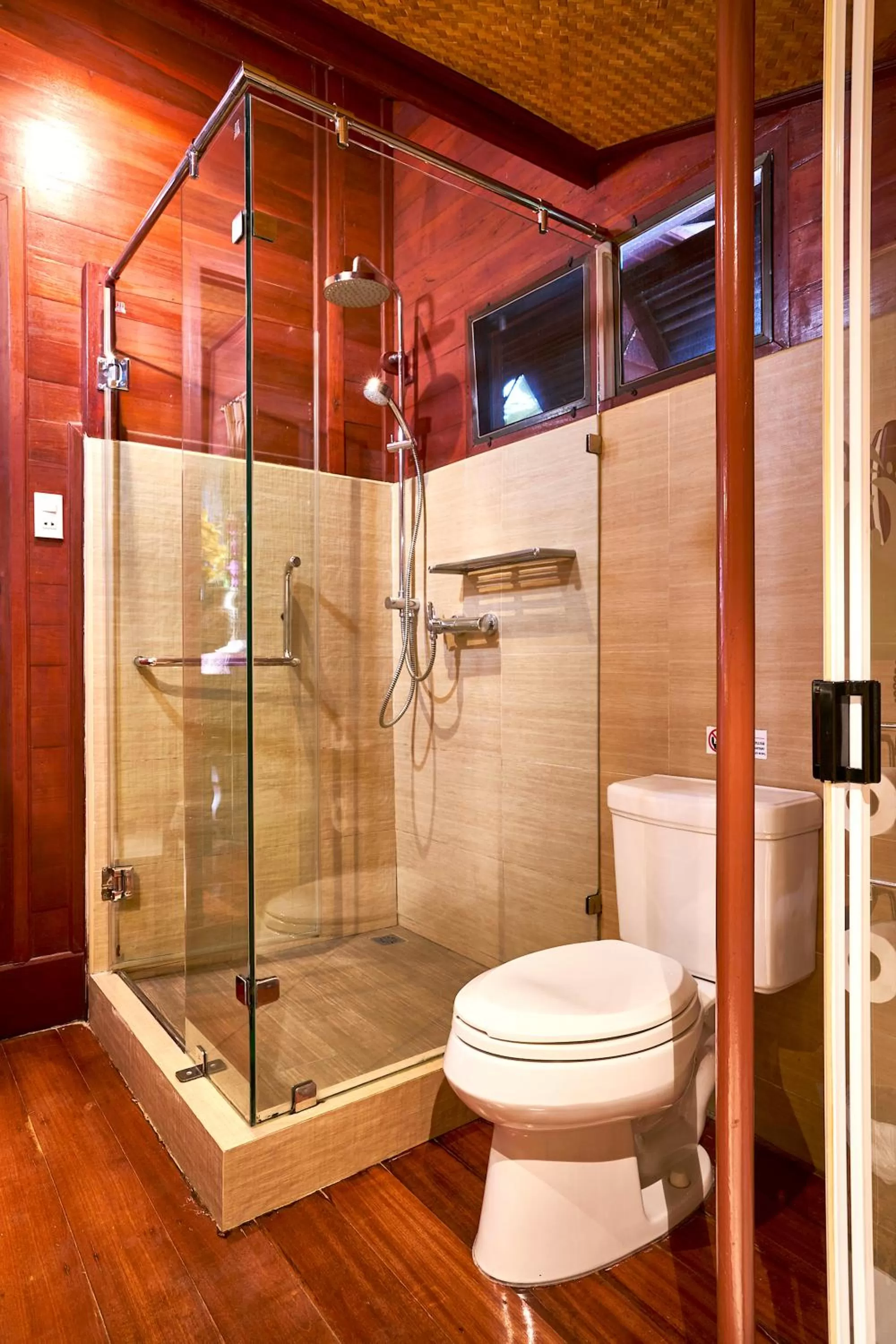 Ruenkanok Thaihouse Resort