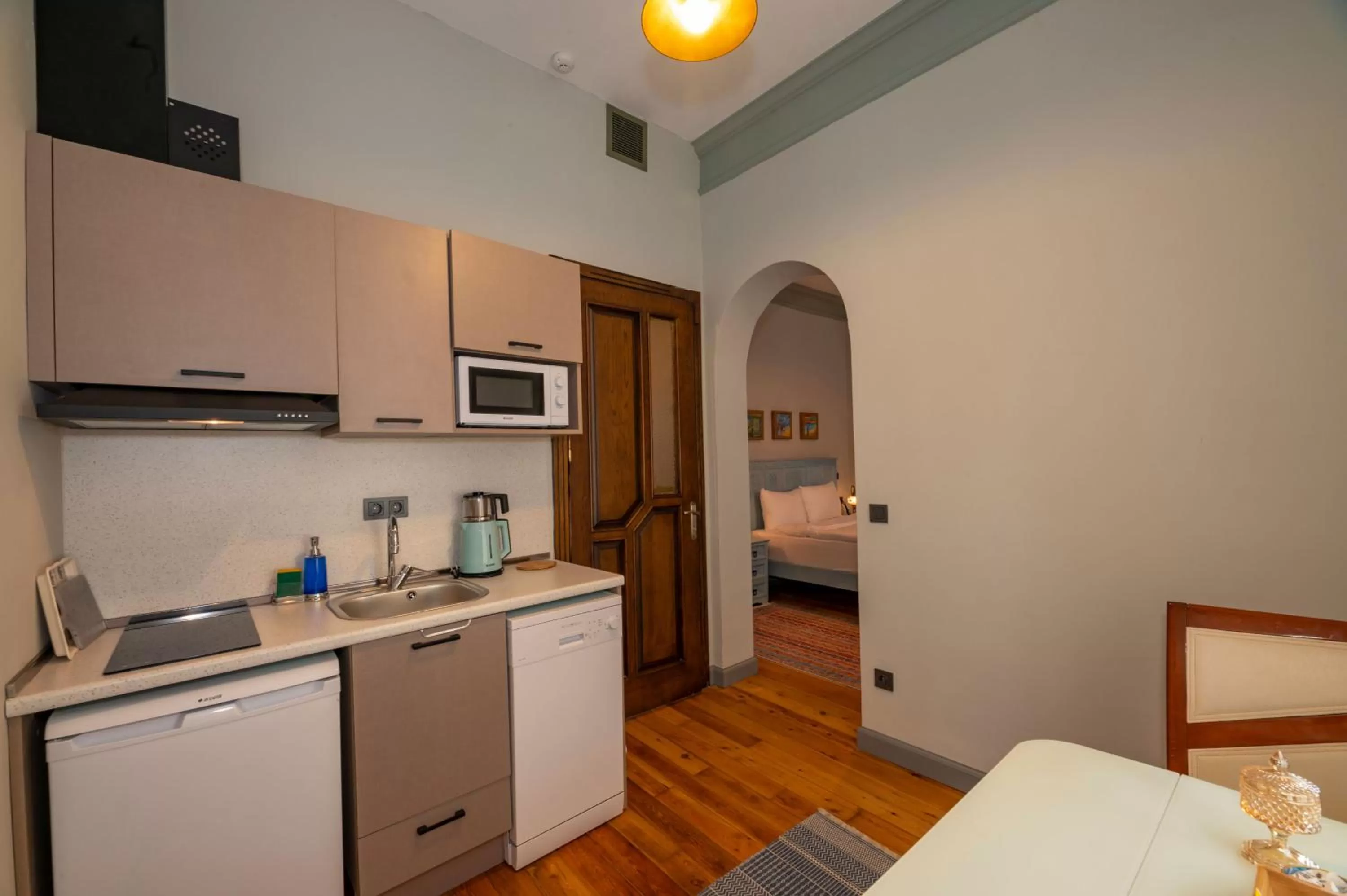 Kitchen or kitchenette in O'Pera Okanlı Suites